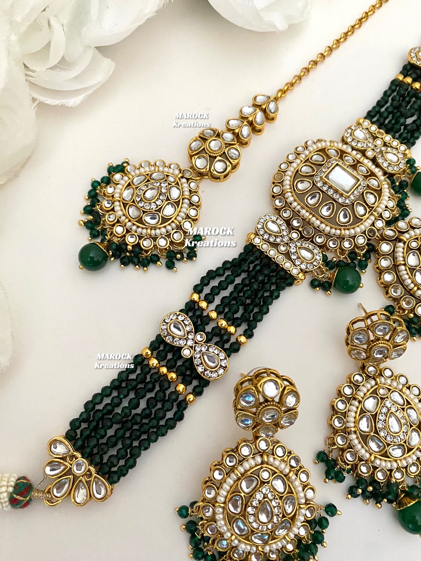 Simona Premium Quality Kundan Choker set