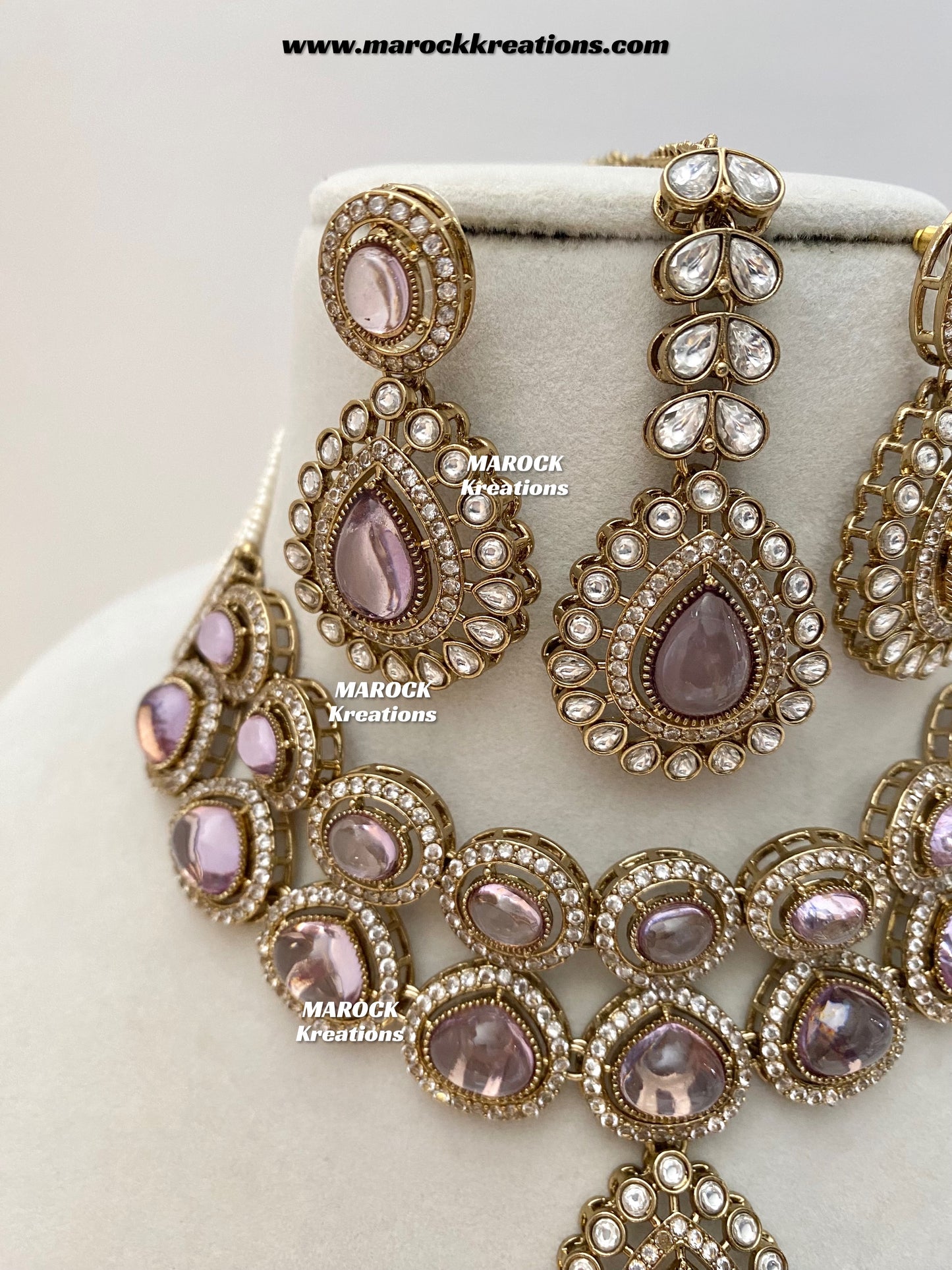 Zafina Premium Quality Moissanite Kundan Statement Choker/Necklace set