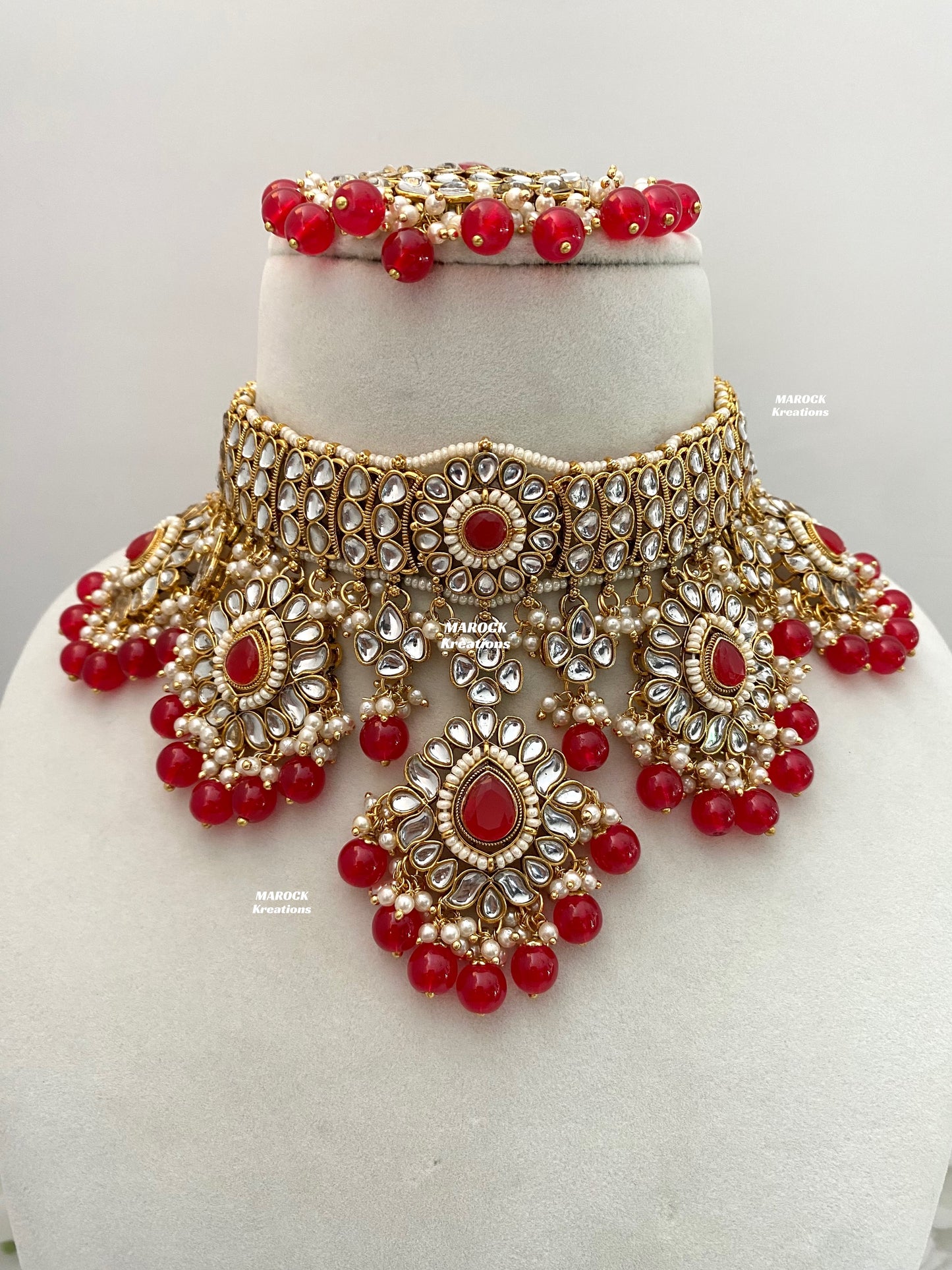 Bhavika Premium Quality Kundan choker/Necklace set