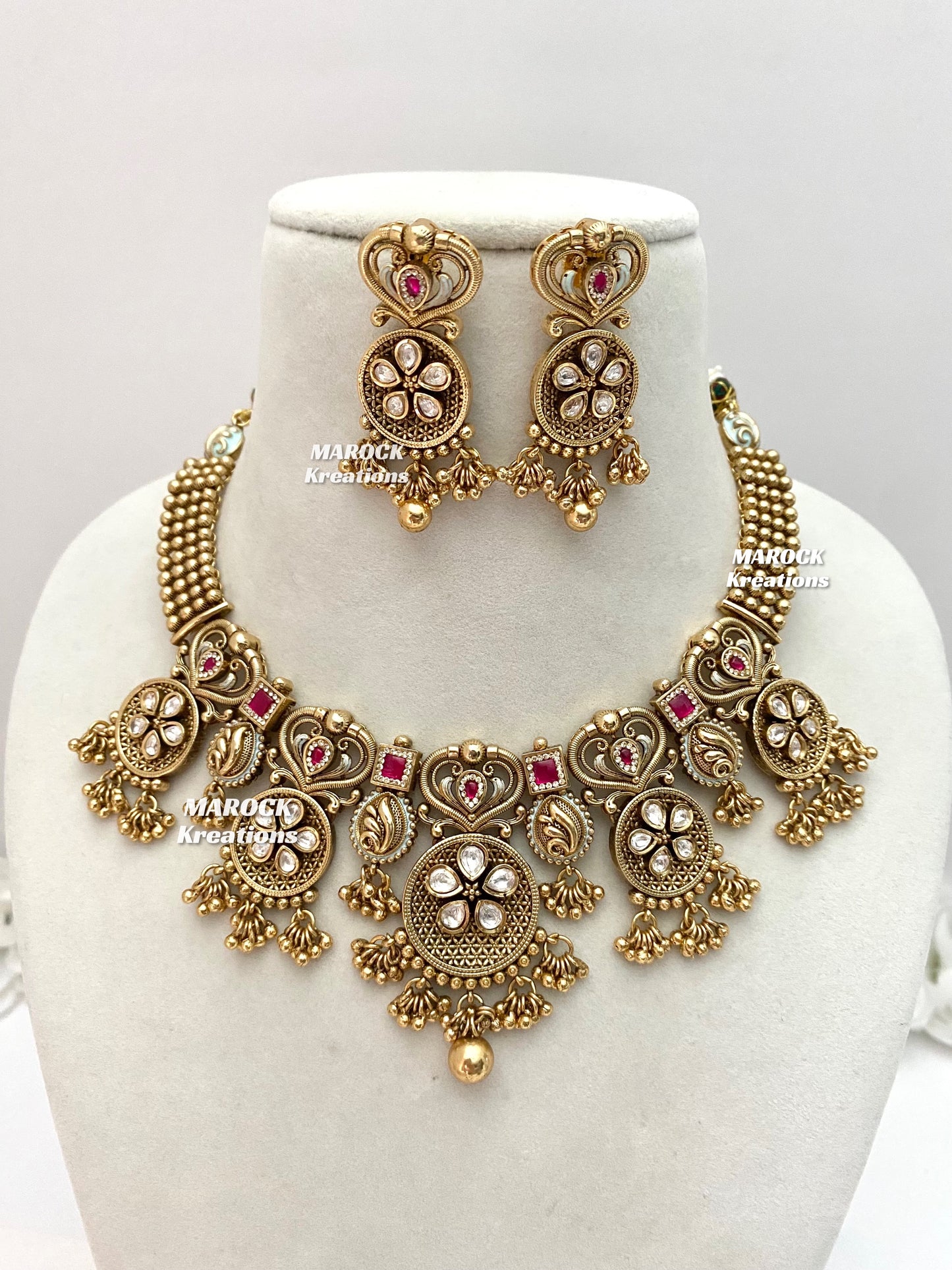 Rafia Premium Quality Gold plated Kundan exclusive Necklace set