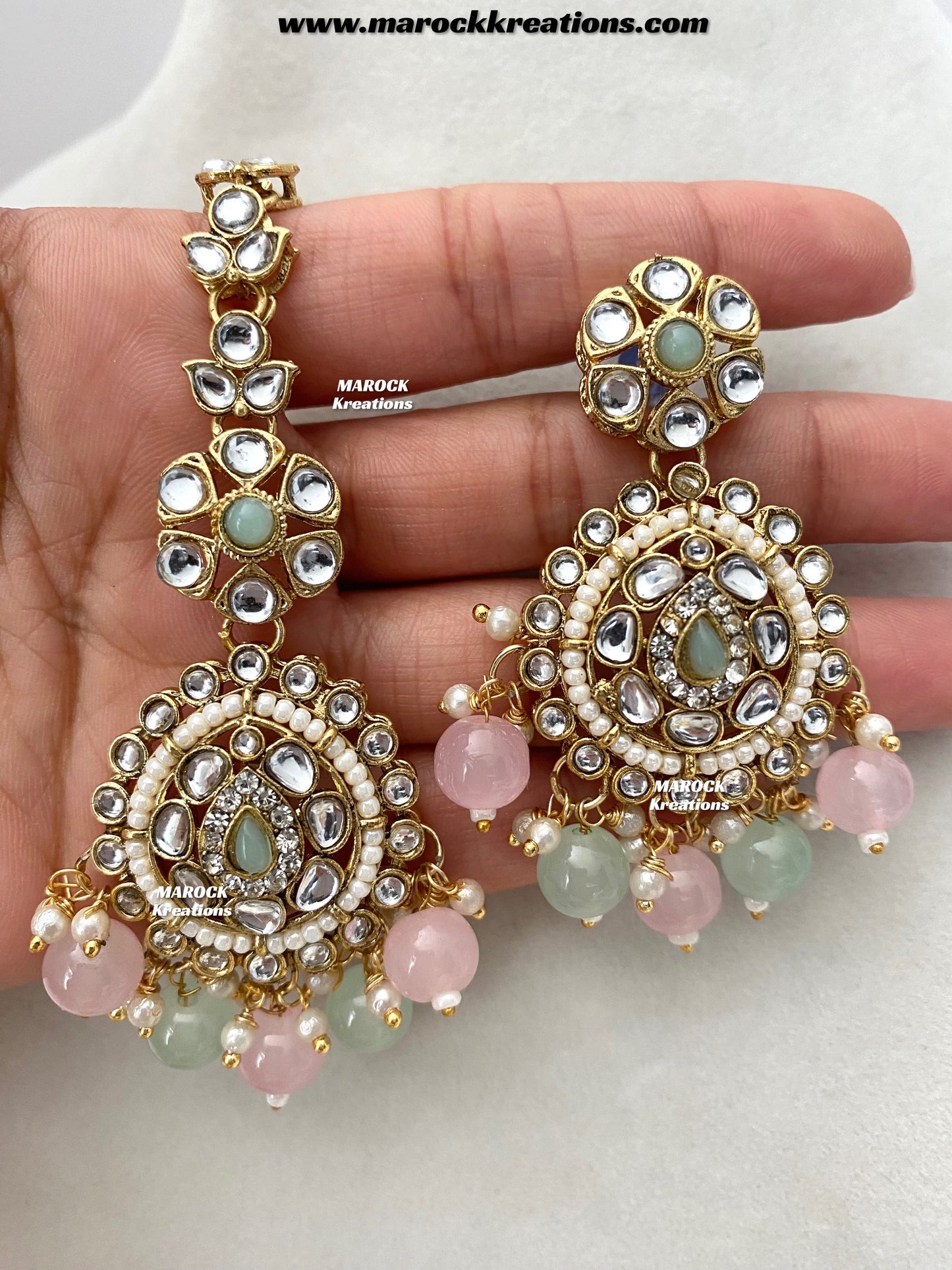 Moony Kundan Choker set
