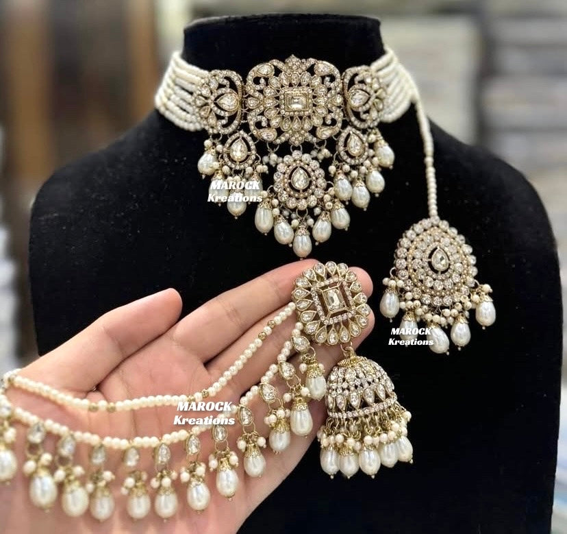 Hana Kundan Choker set with Jhumki Earrings and tikka(Saharey attached)