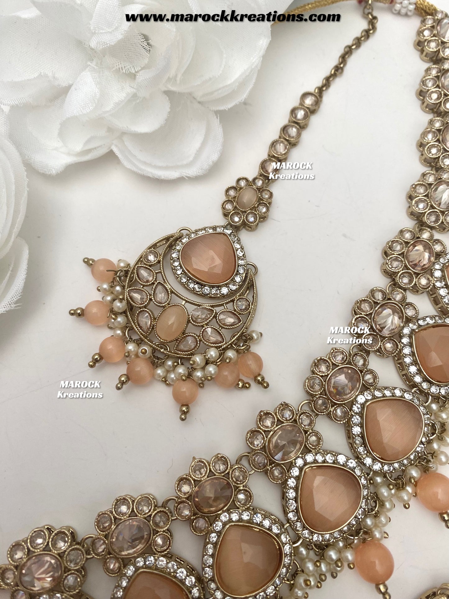 Kinjal Premium Quality Polki and Monalisa Statement Choker set