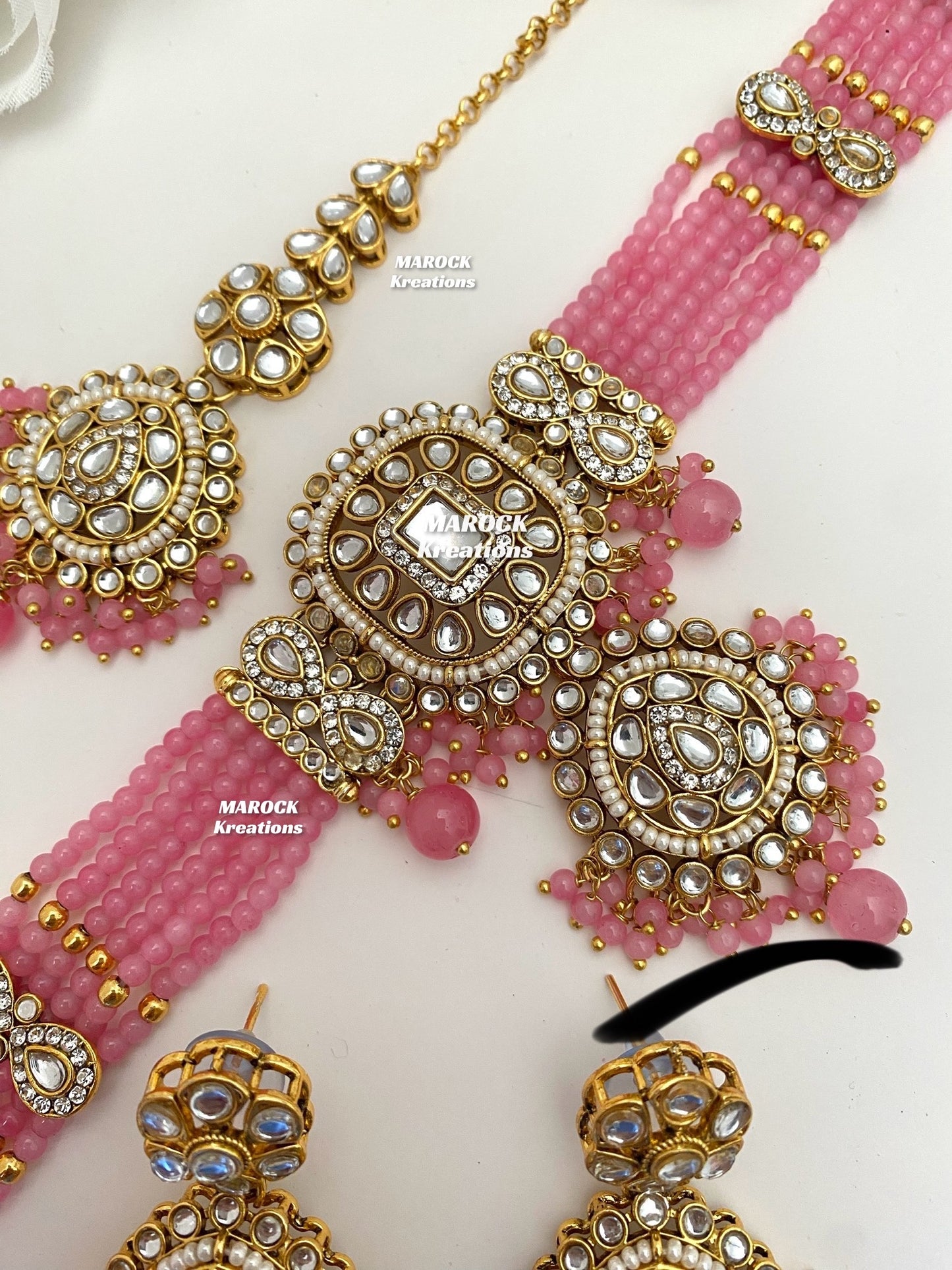 Simona Premium Quality Kundan Choker set