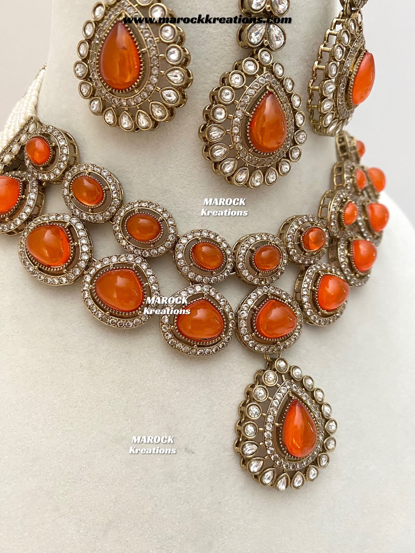 Zafina Premium Quality Moissanite Kundan Statement Choker/Necklace set
