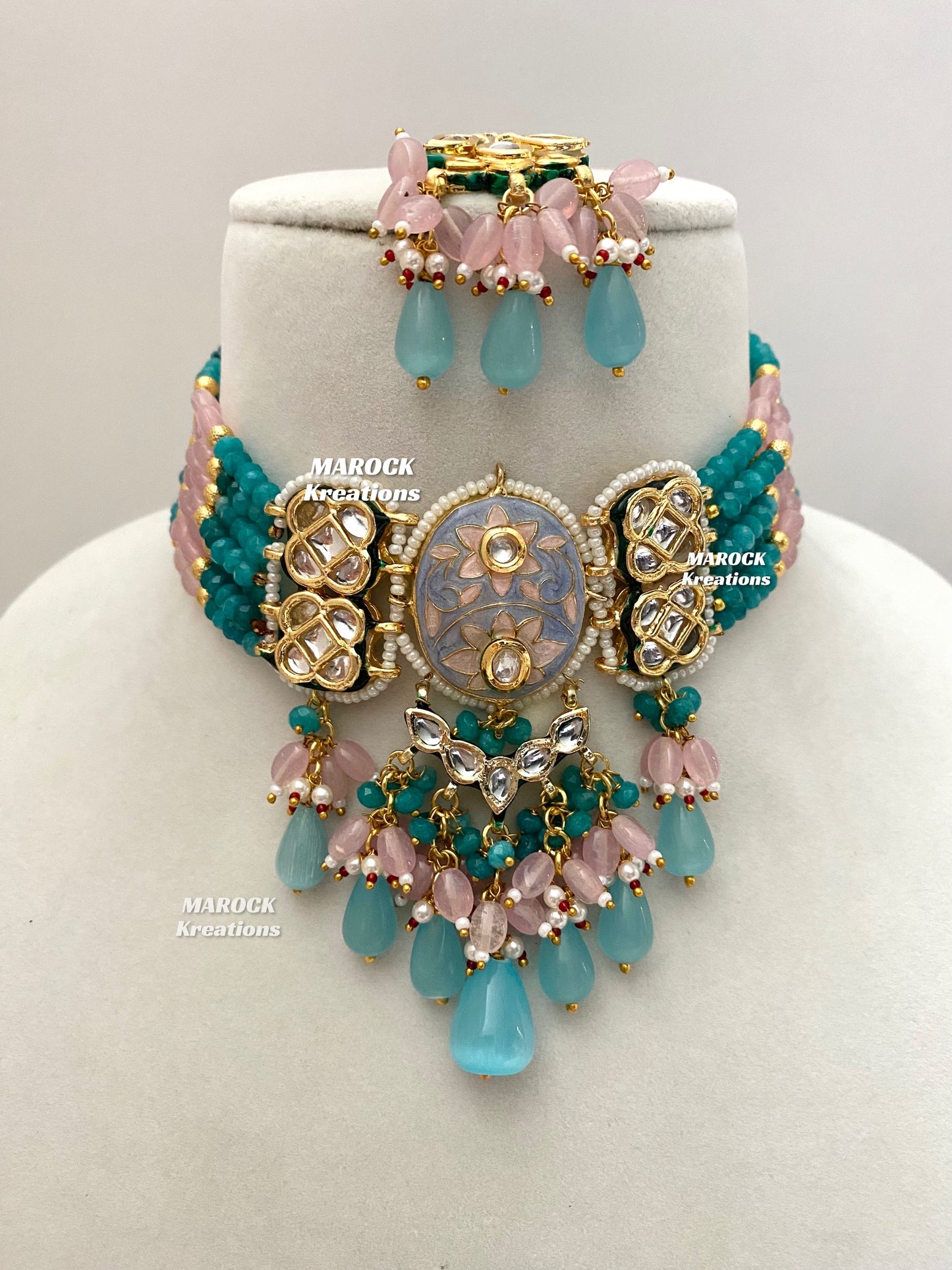 Brinda Premium Quality Kundan Meenakari Statement Choker set