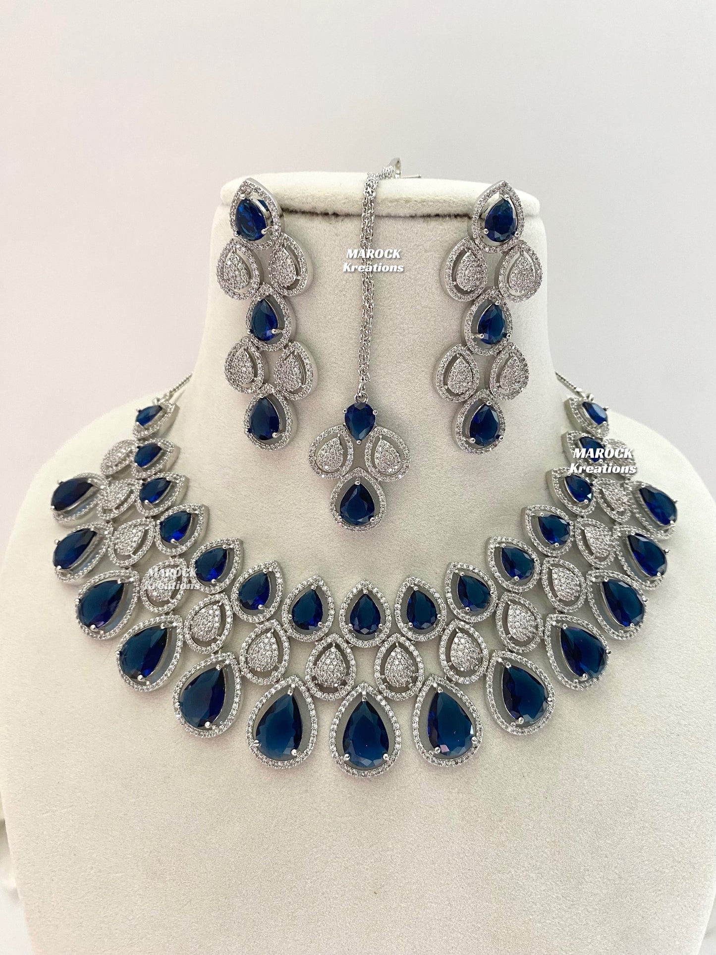 Laura Silver American Diamond Necklace set