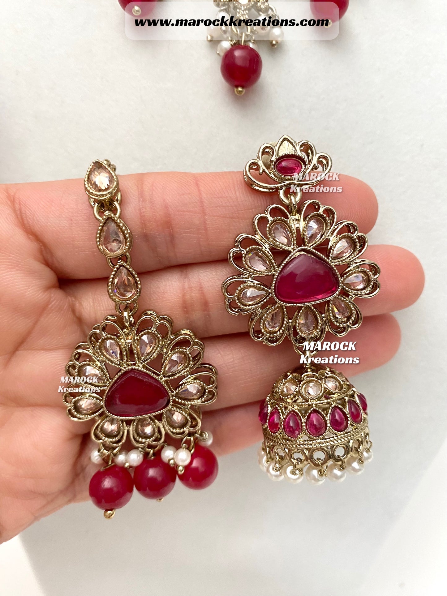 Amaira Antique Gold Polki choker set