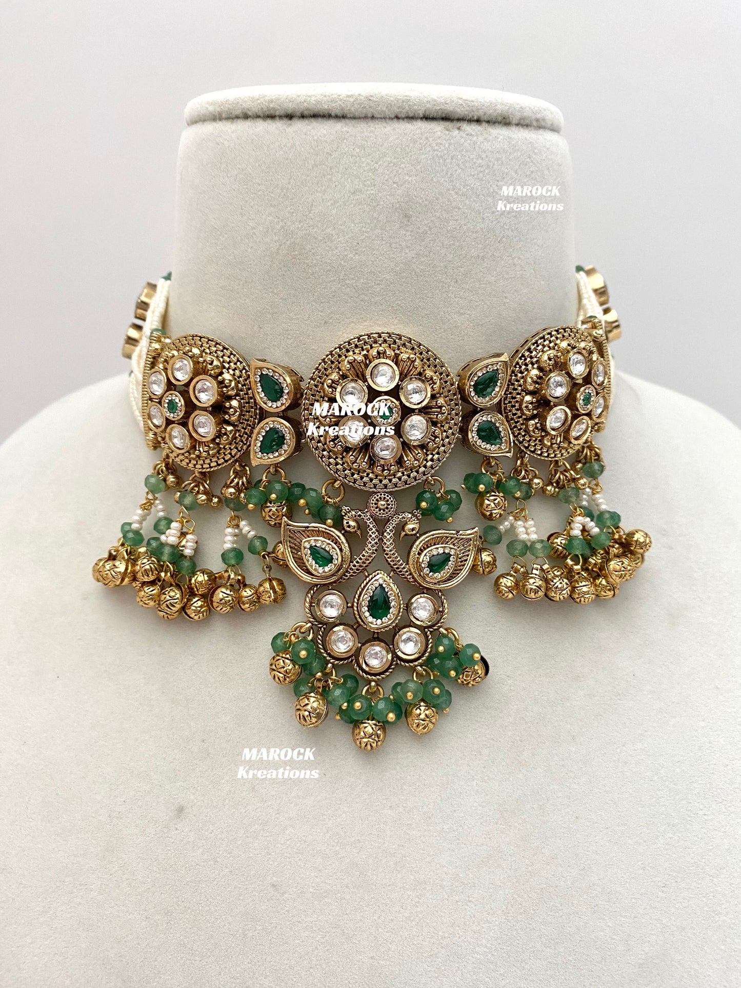 Kaveri Premium Quality Gold Plated Rajwadi Kundan choker set