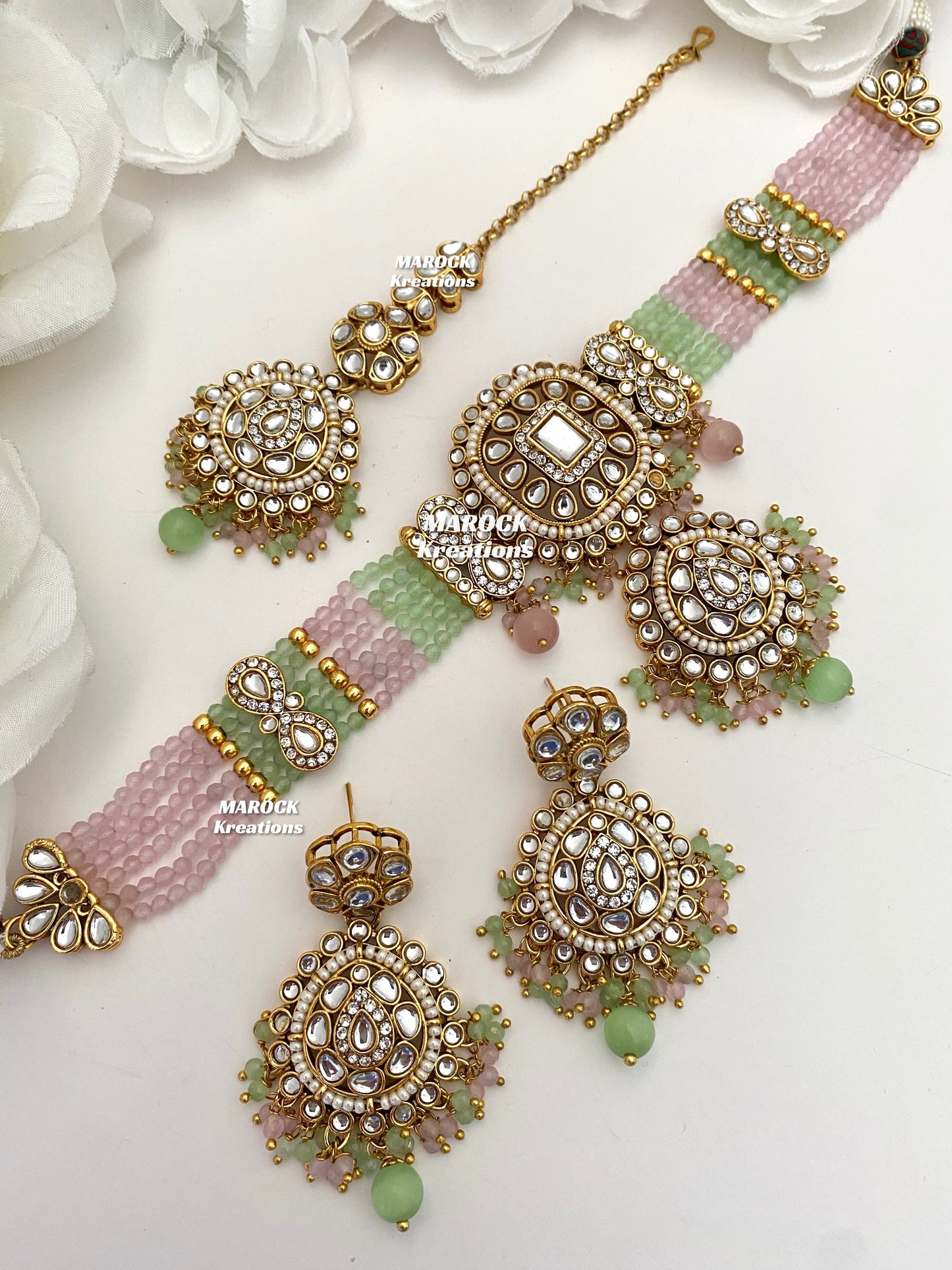 Simona Premium Quality Kundan Choker set