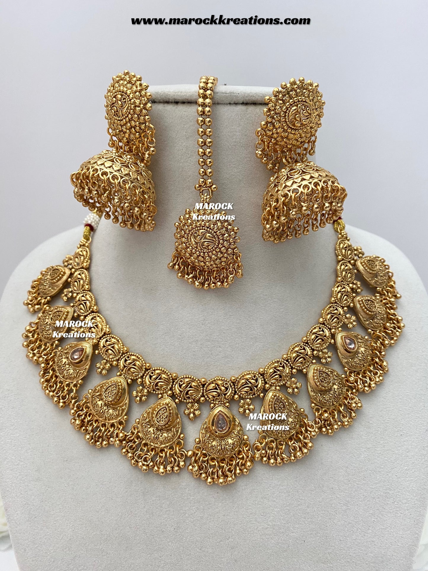 Lipika Premium Quality Gold Plated necklace set