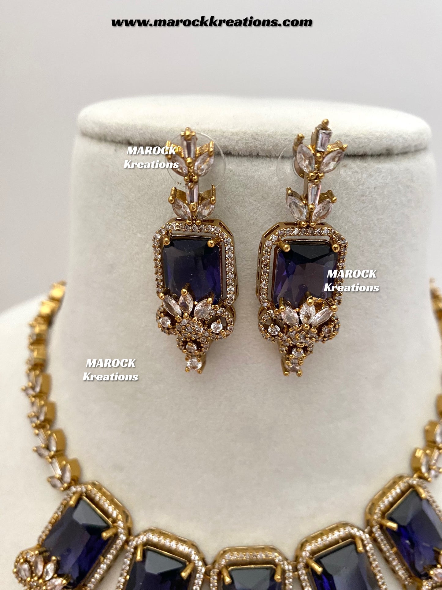 Vikita Antique Gold American diamond Statement Necklace set