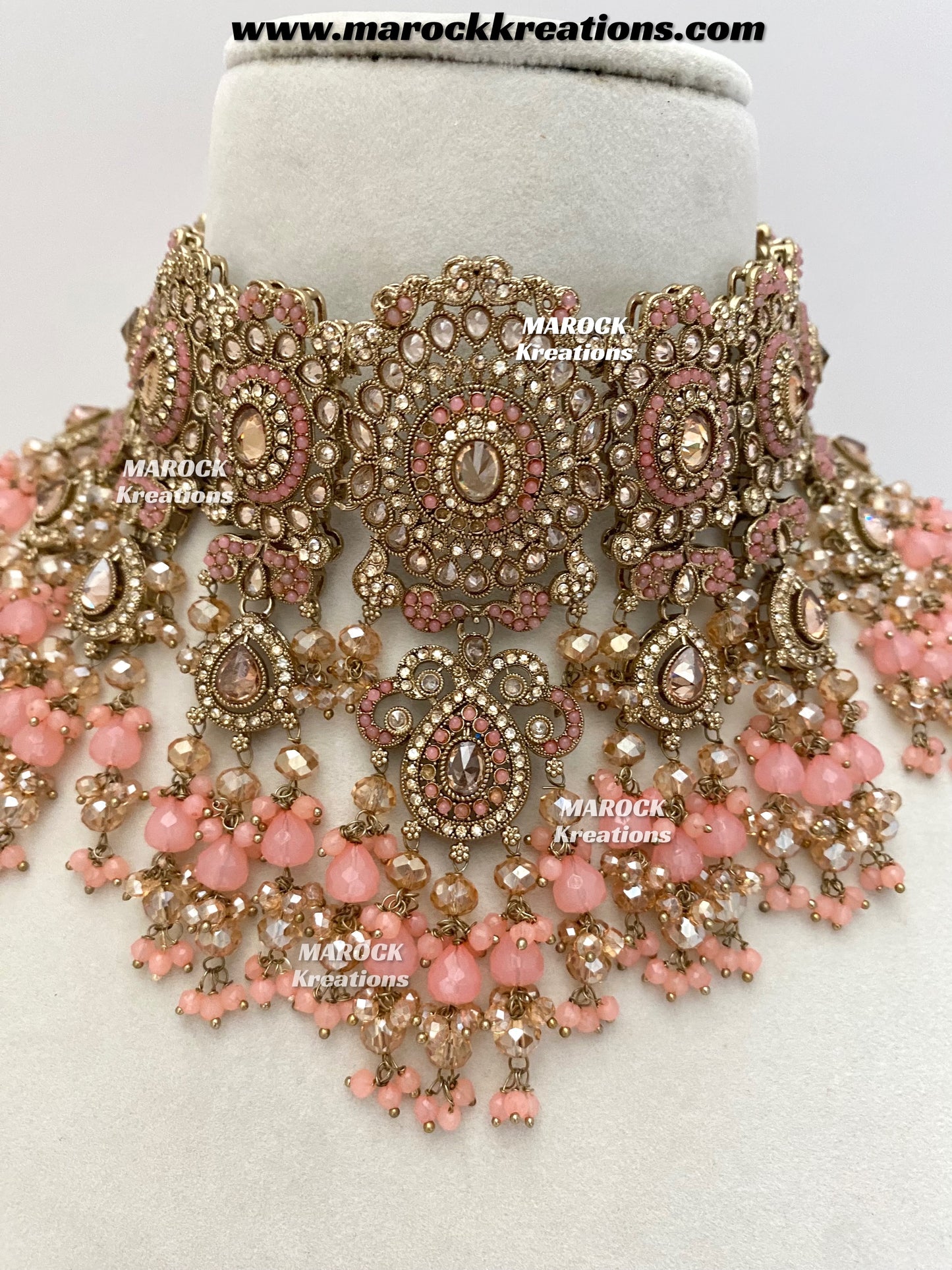 Nazmun Antique Gold Pakistani Polki choker/necklace set with Passa