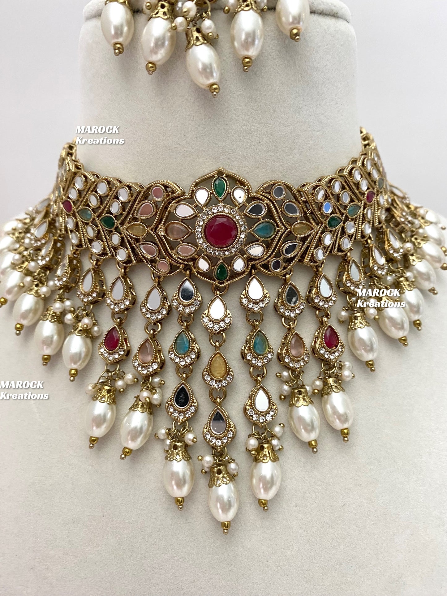 Neera Mirror Choker set
