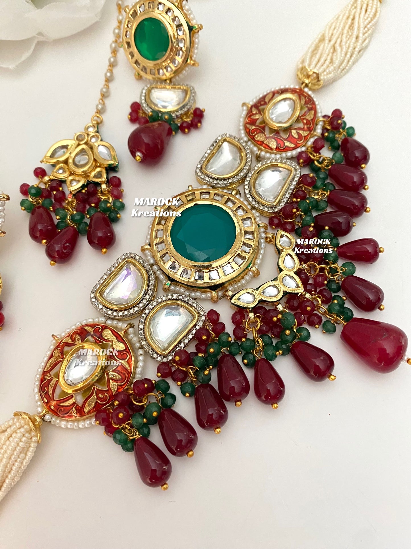 Nia Premium Quality uncut Kundan Meenakari Statement Choker set