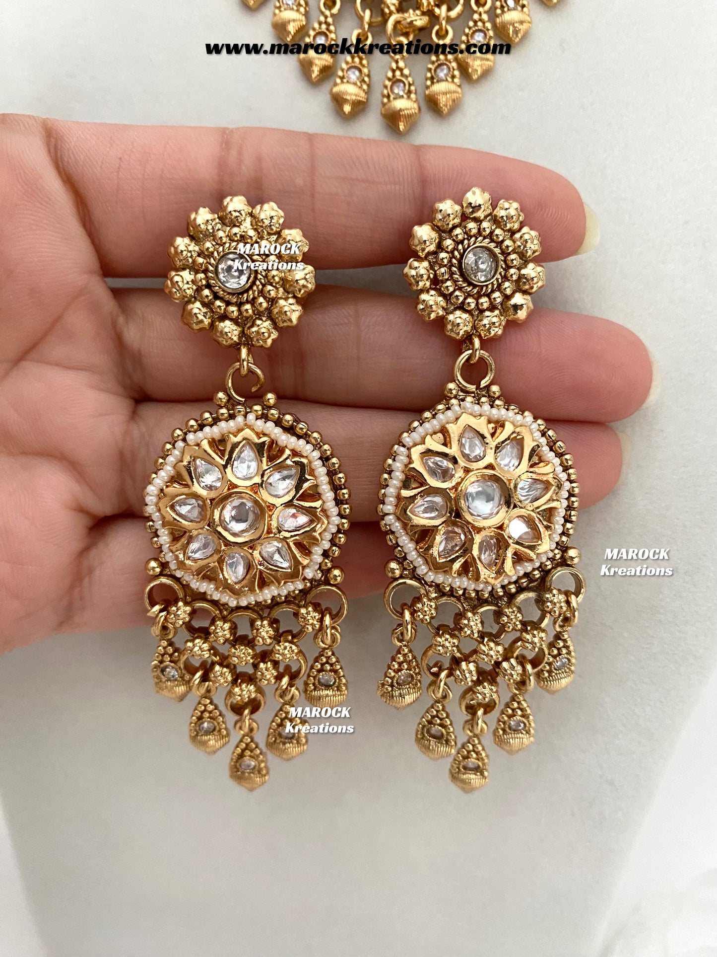 Ruchi Premium Quality Gold plated exclusive Kundan Choker set