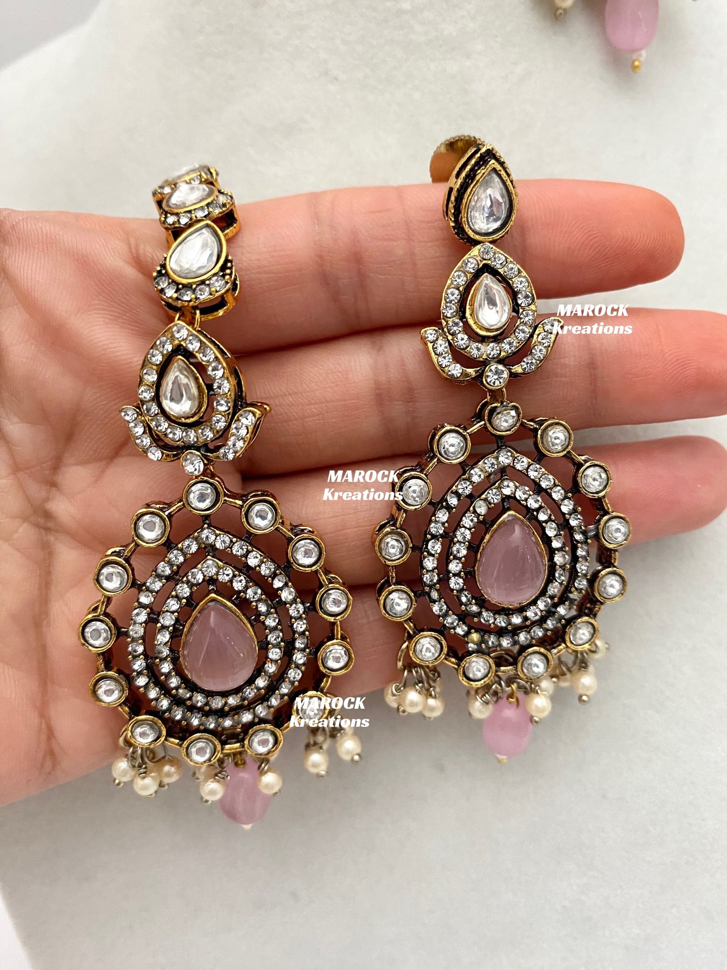 Hanali Victorian Kundan Statement Necklace set