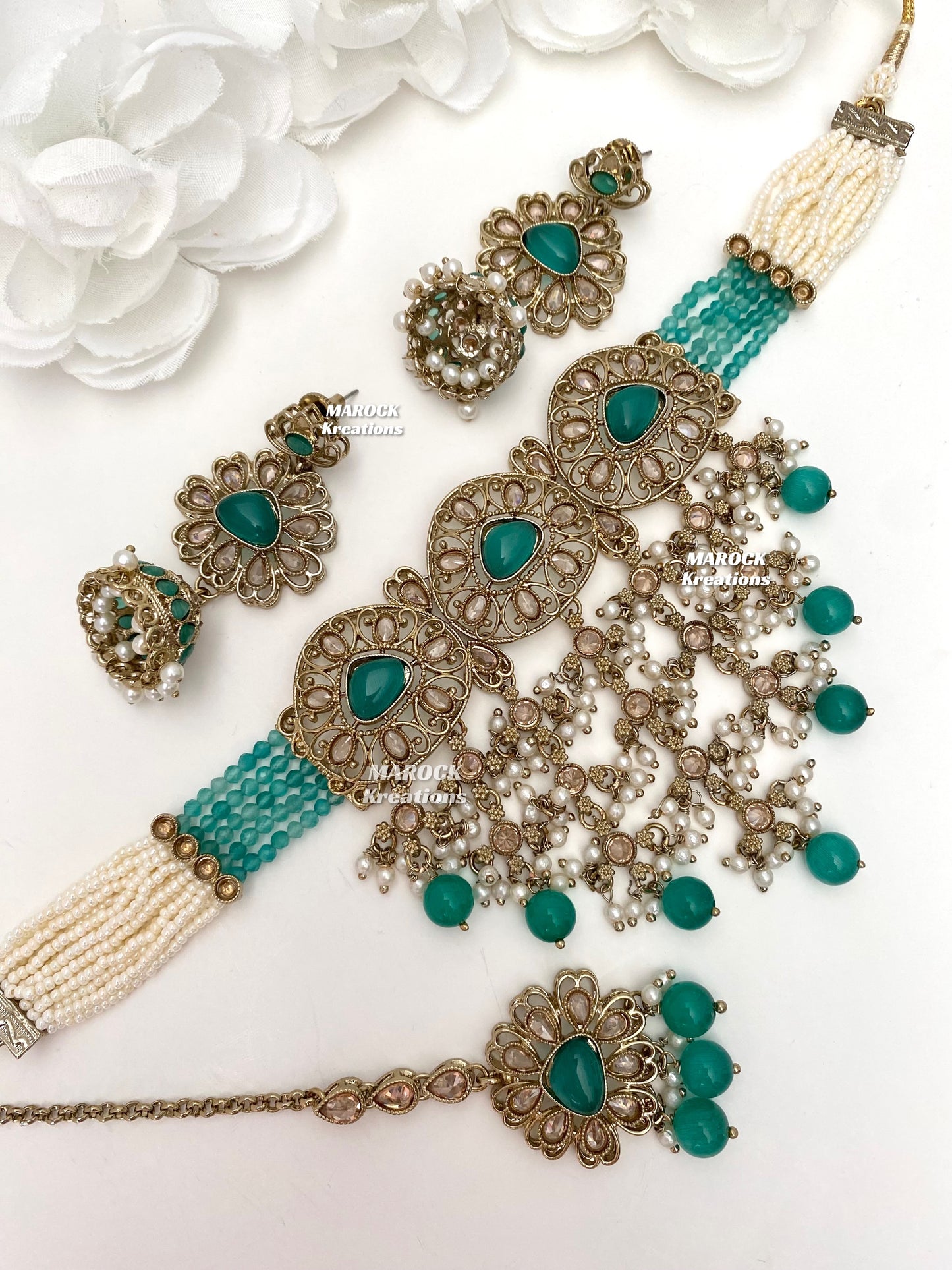 Amaira Antique Gold Polki choker set
