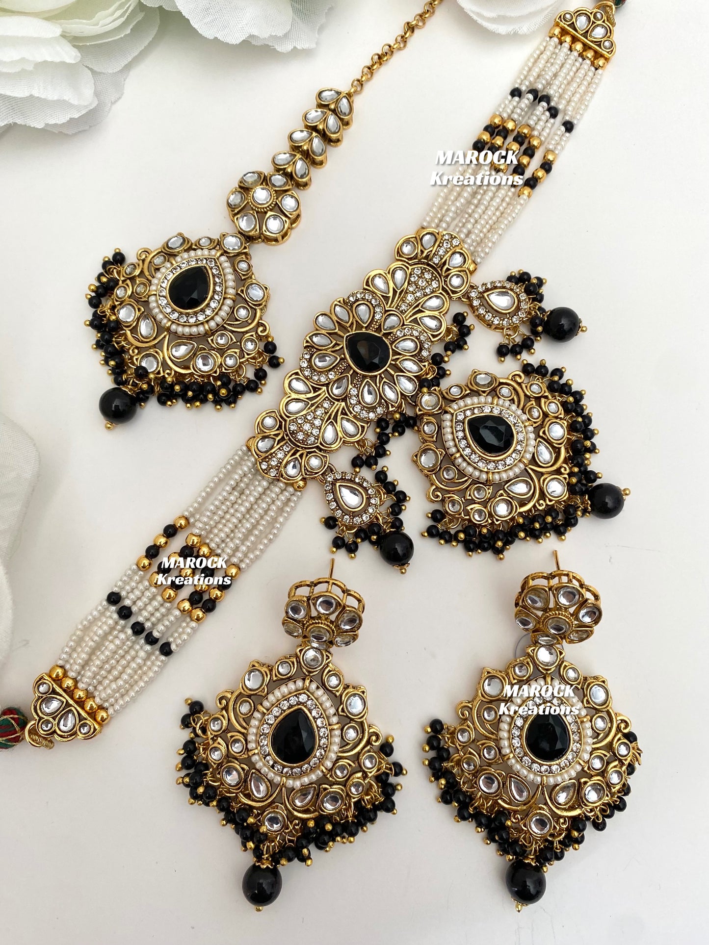 Mahima Premium Quality Kundan Choker set