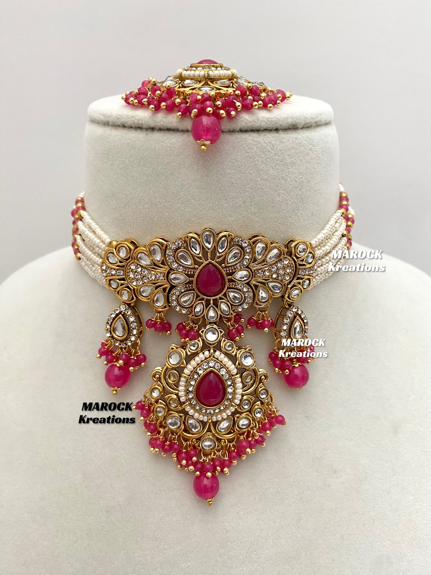 Mahima Premium Quality Kundan Choker set