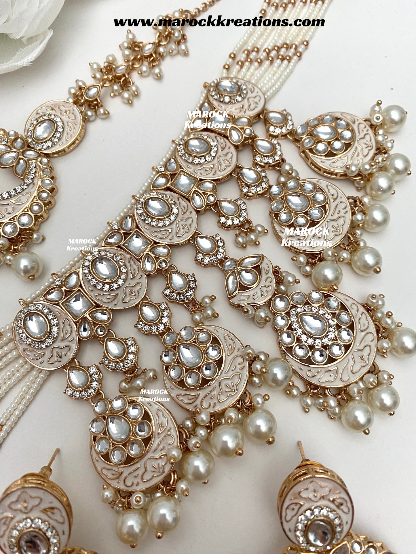 Nirvi Premium Quality Rose Gold Kundan Meenakari Choker/Necklace set