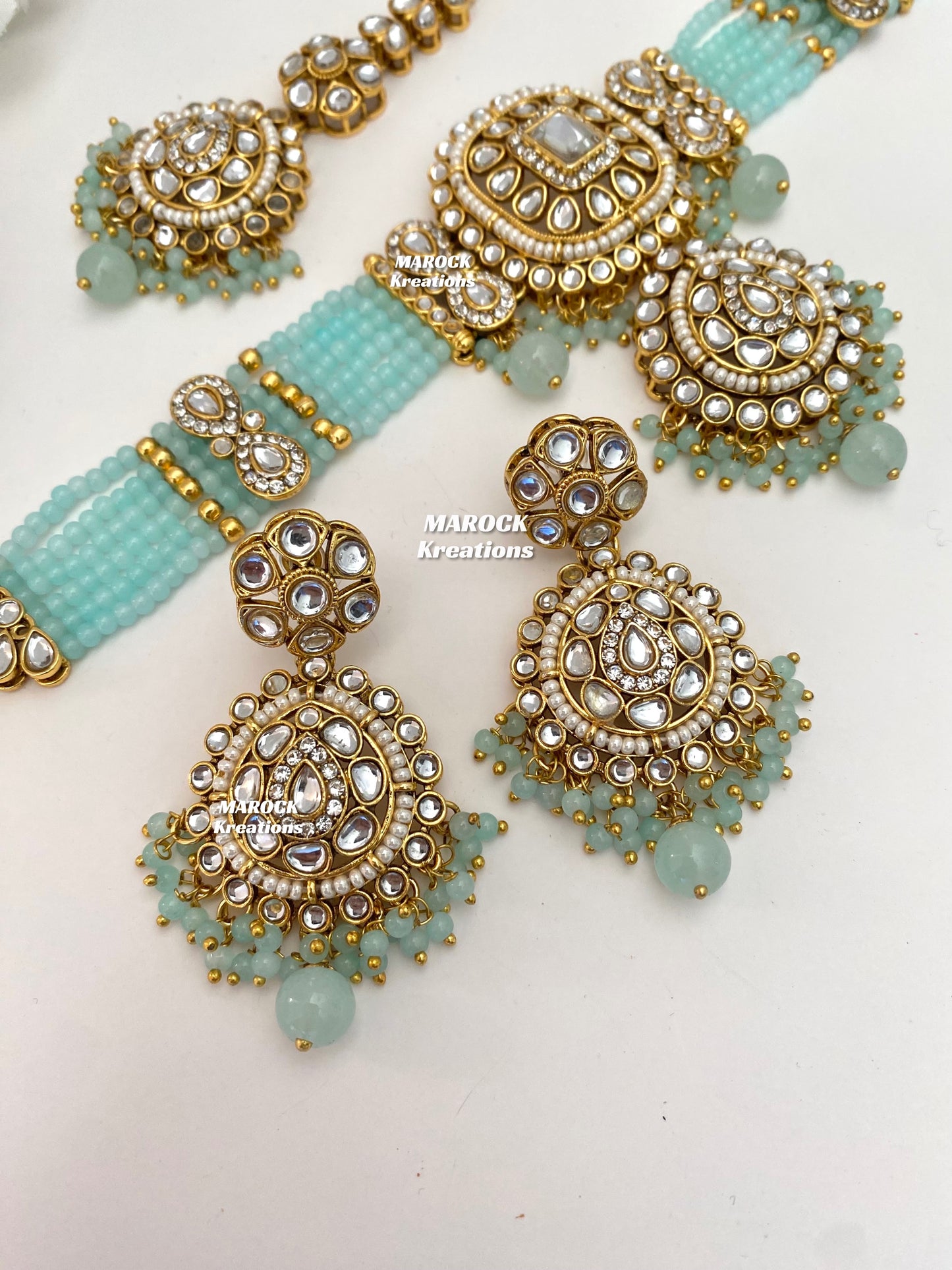 Simona Premium Quality Kundan Choker set