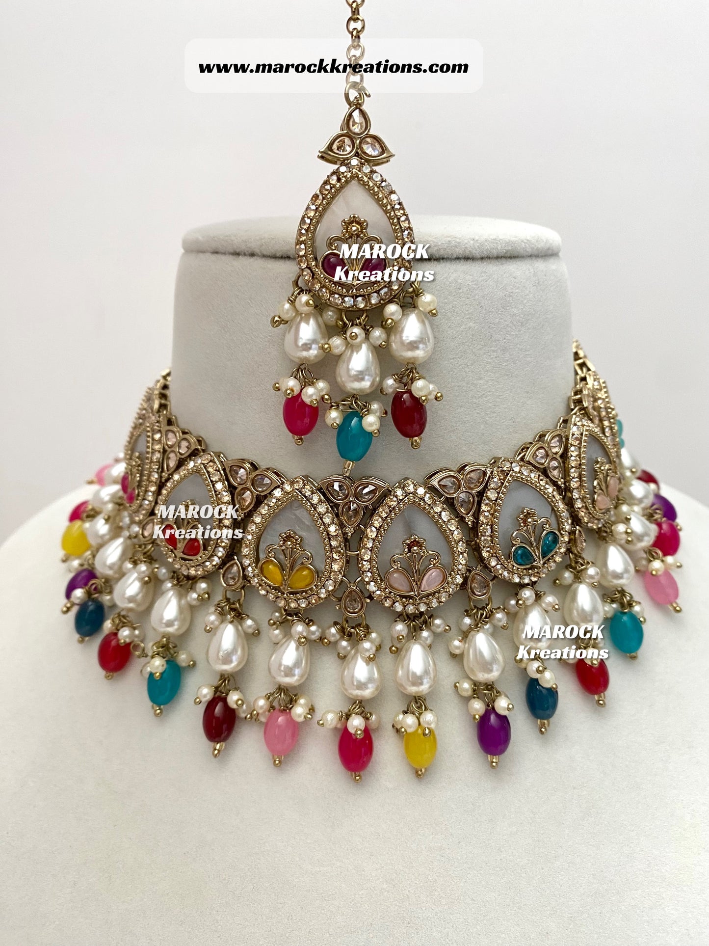 Antique Gold Polki Statement MOP Necklace set