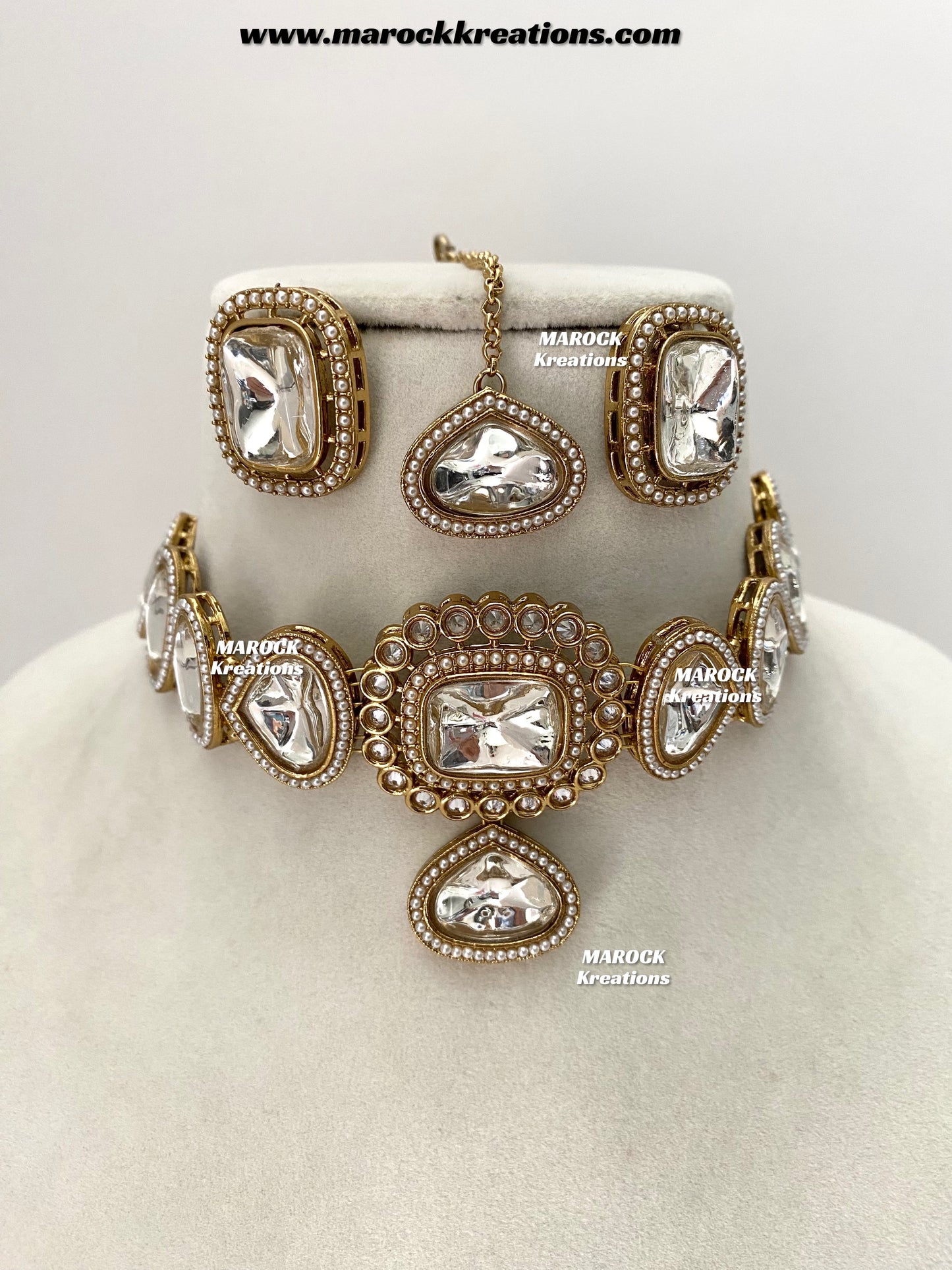 Ira Premium Quality Kundan statement choker set