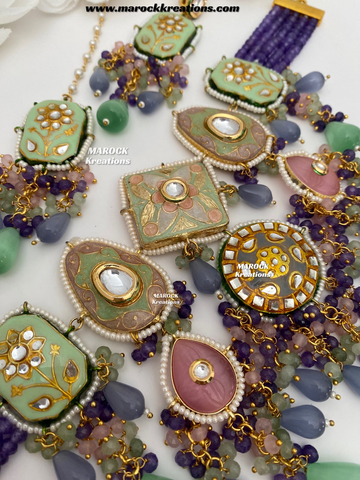 Zina Premium Quality Kundan Meenakari Statement Choker set