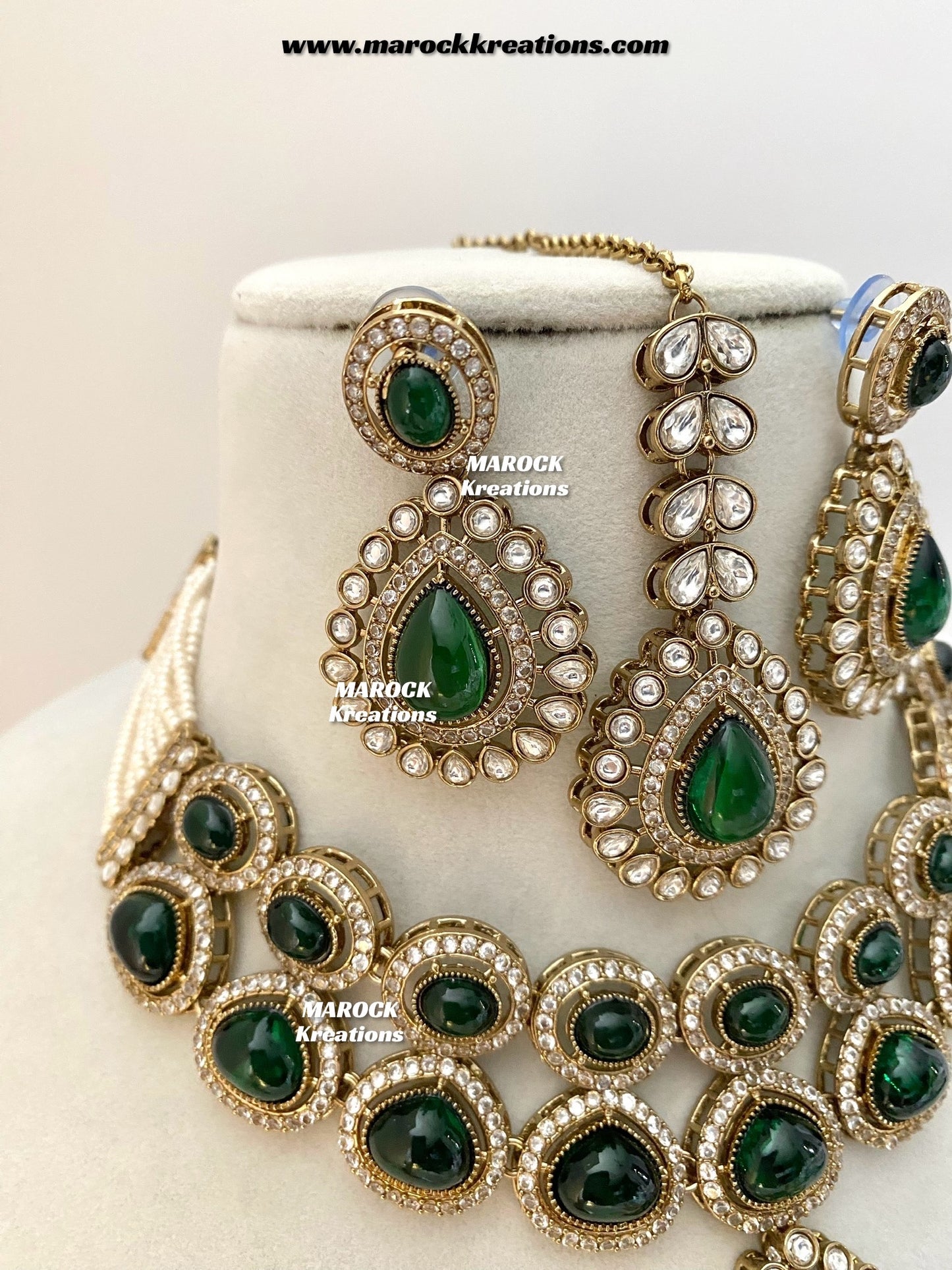 Zafina Premium Quality Moissanite Kundan Statement Choker/Necklace set