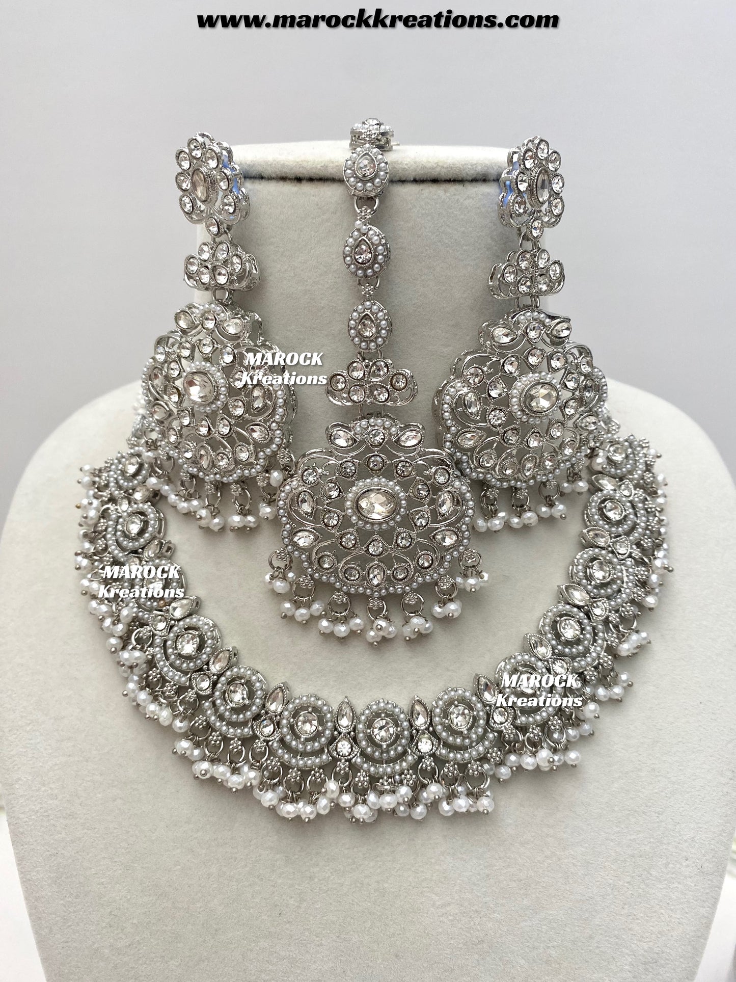 Silver Stone Necklace set