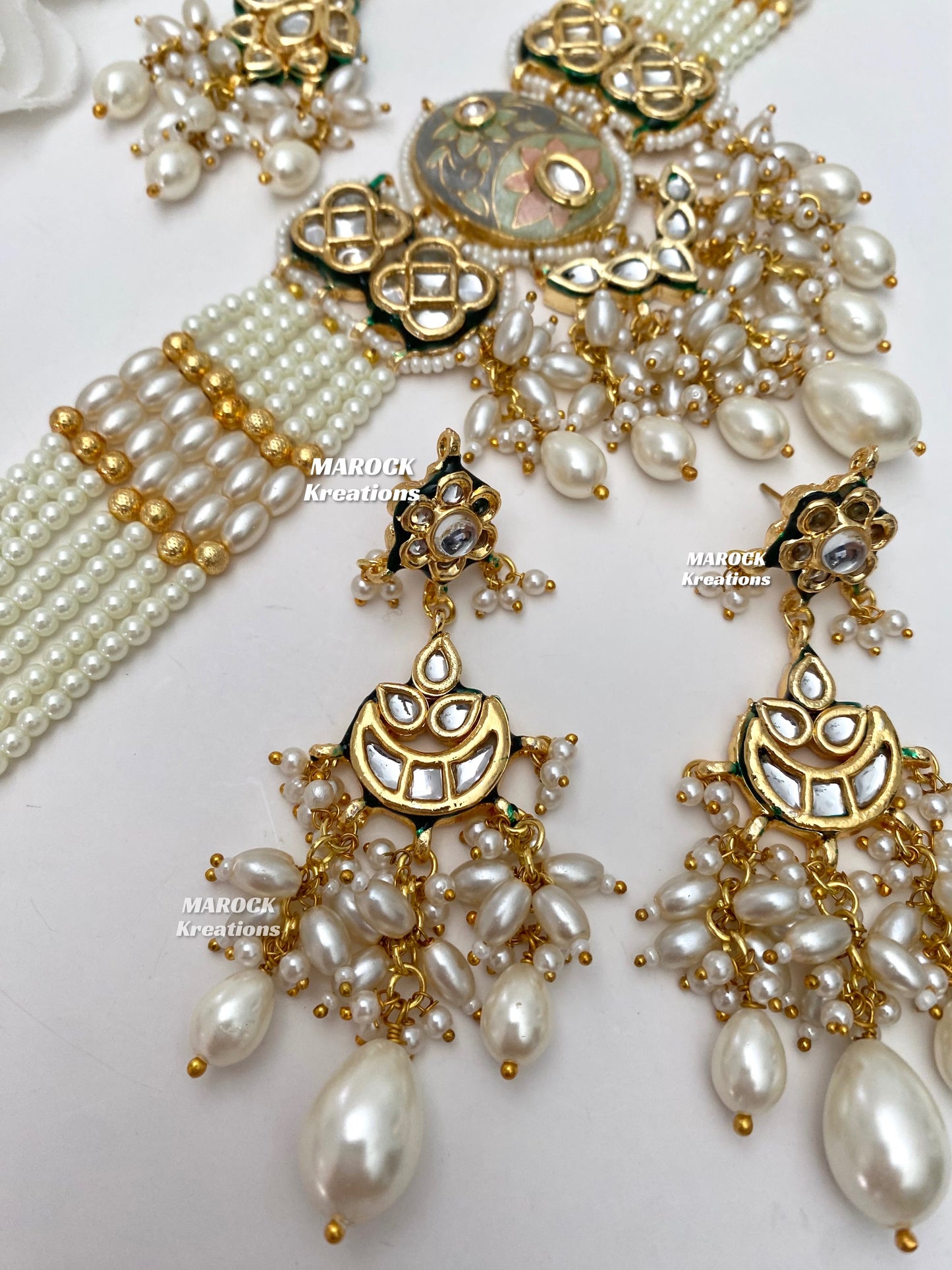 Brinda Premium Quality Kundan Meenakari Statement Choker set