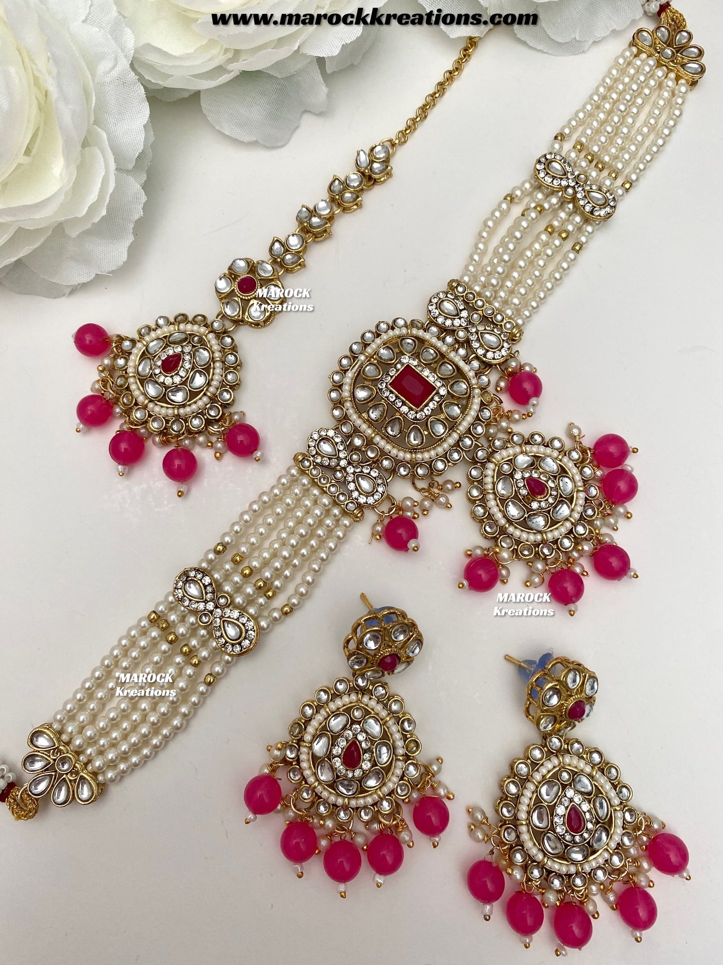 Moony Kundan Choker set