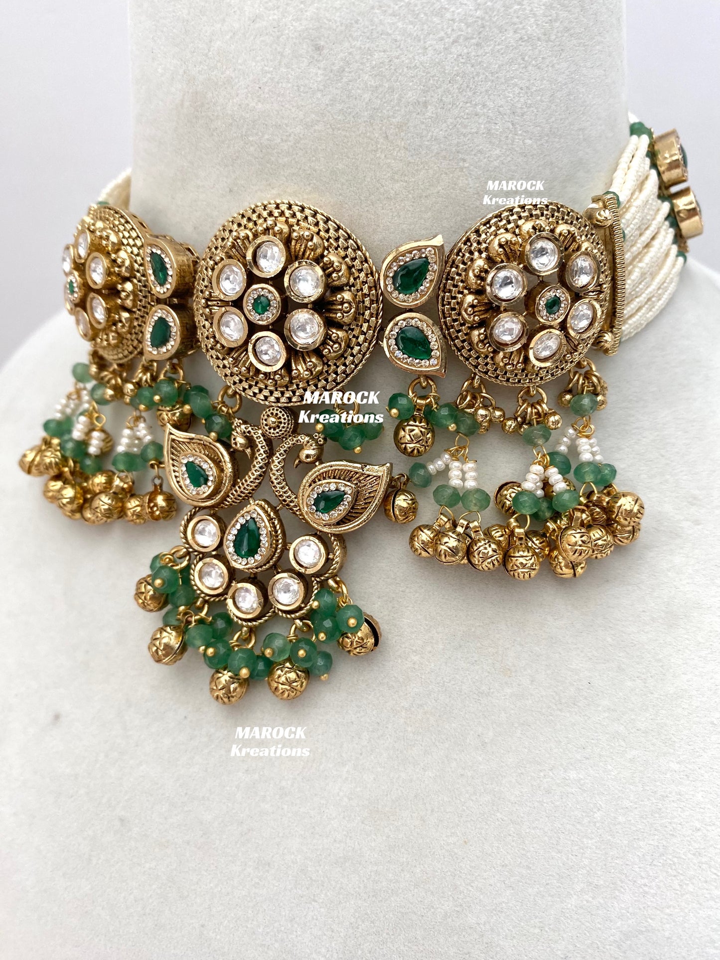 Kaveri Premium Quality Gold Plated Rajwadi Kundan choker set