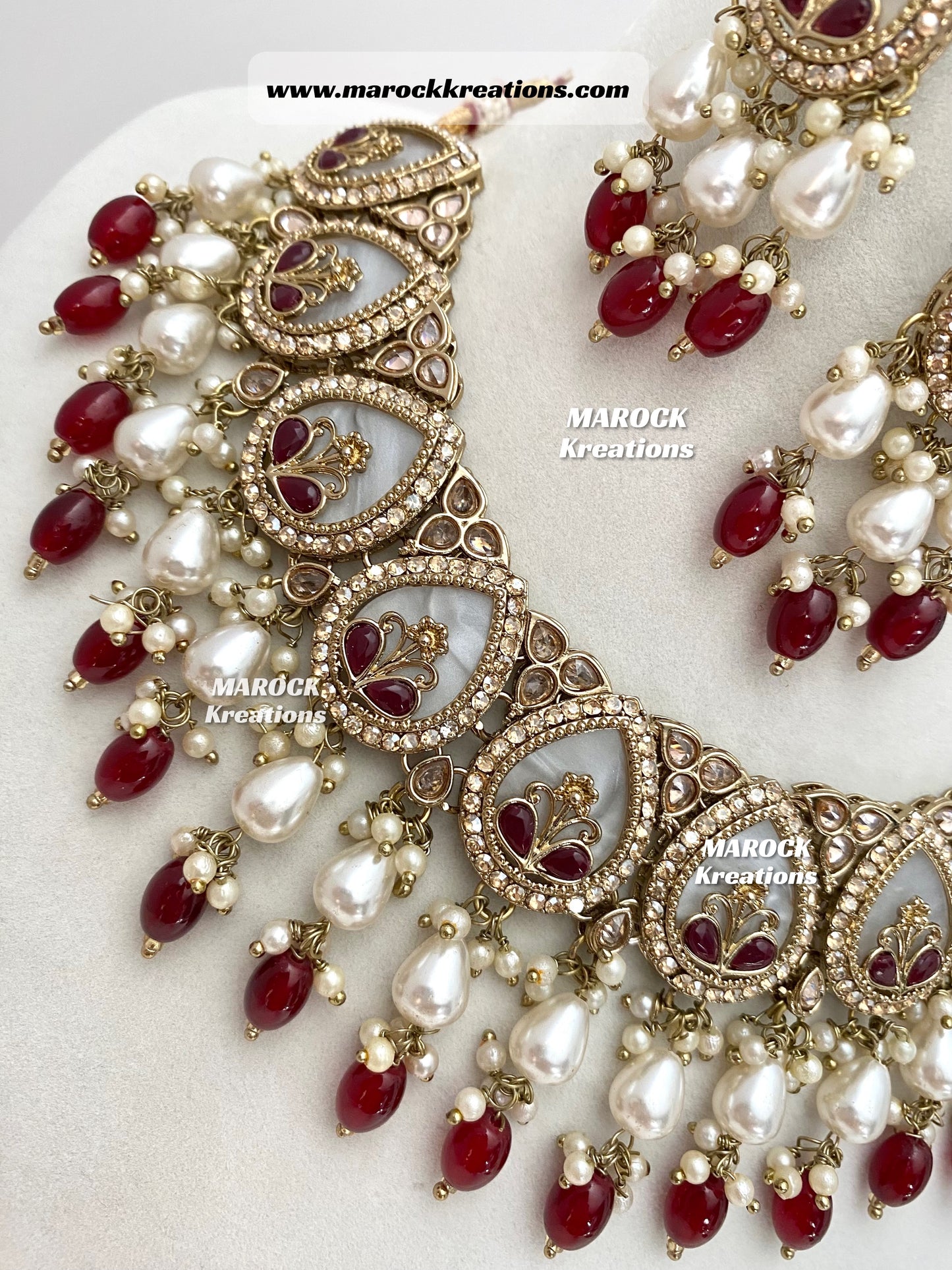 Antique Gold Polki Statement MOP Necklace set