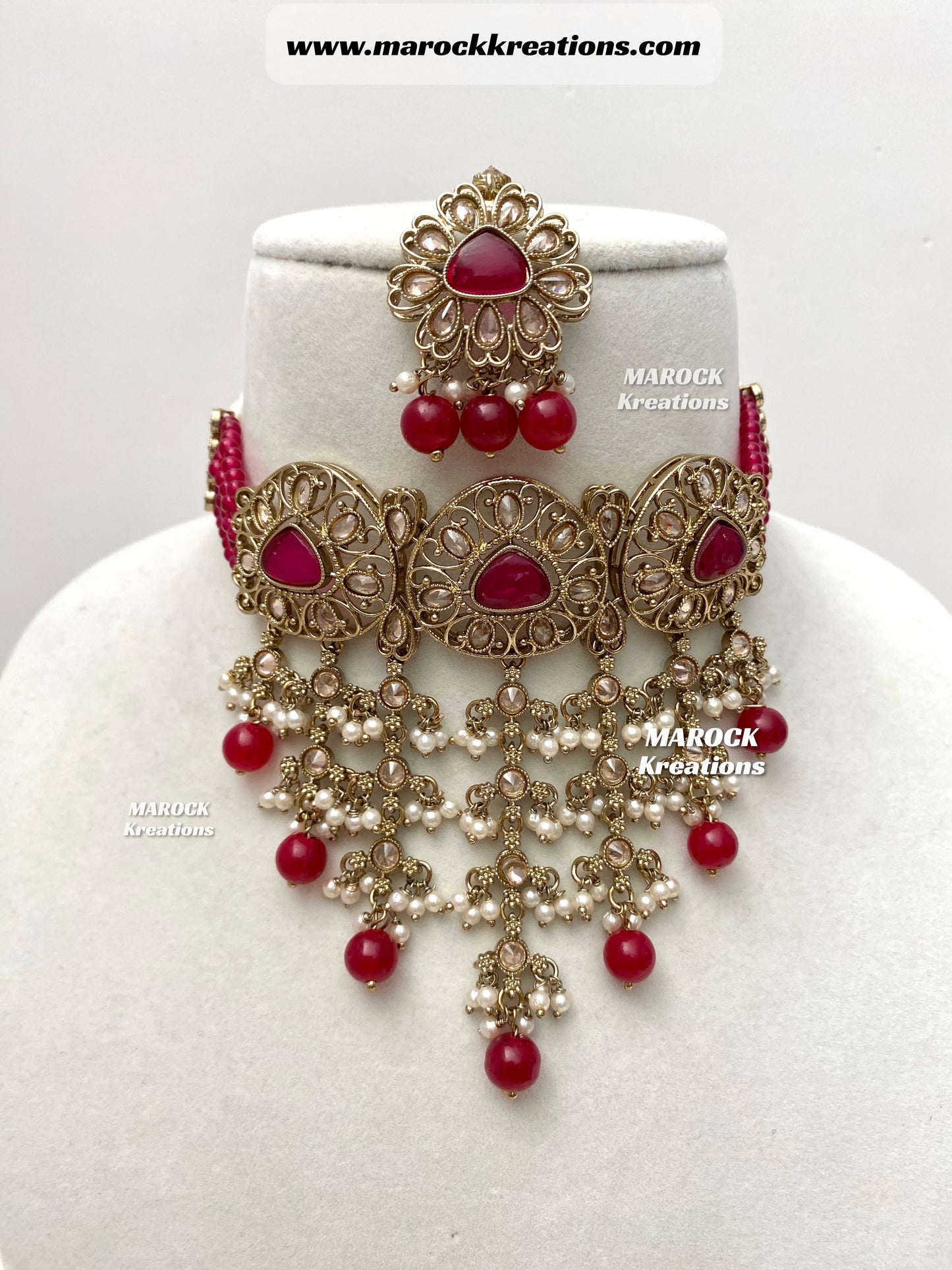Amaira Antique Gold Polki choker set