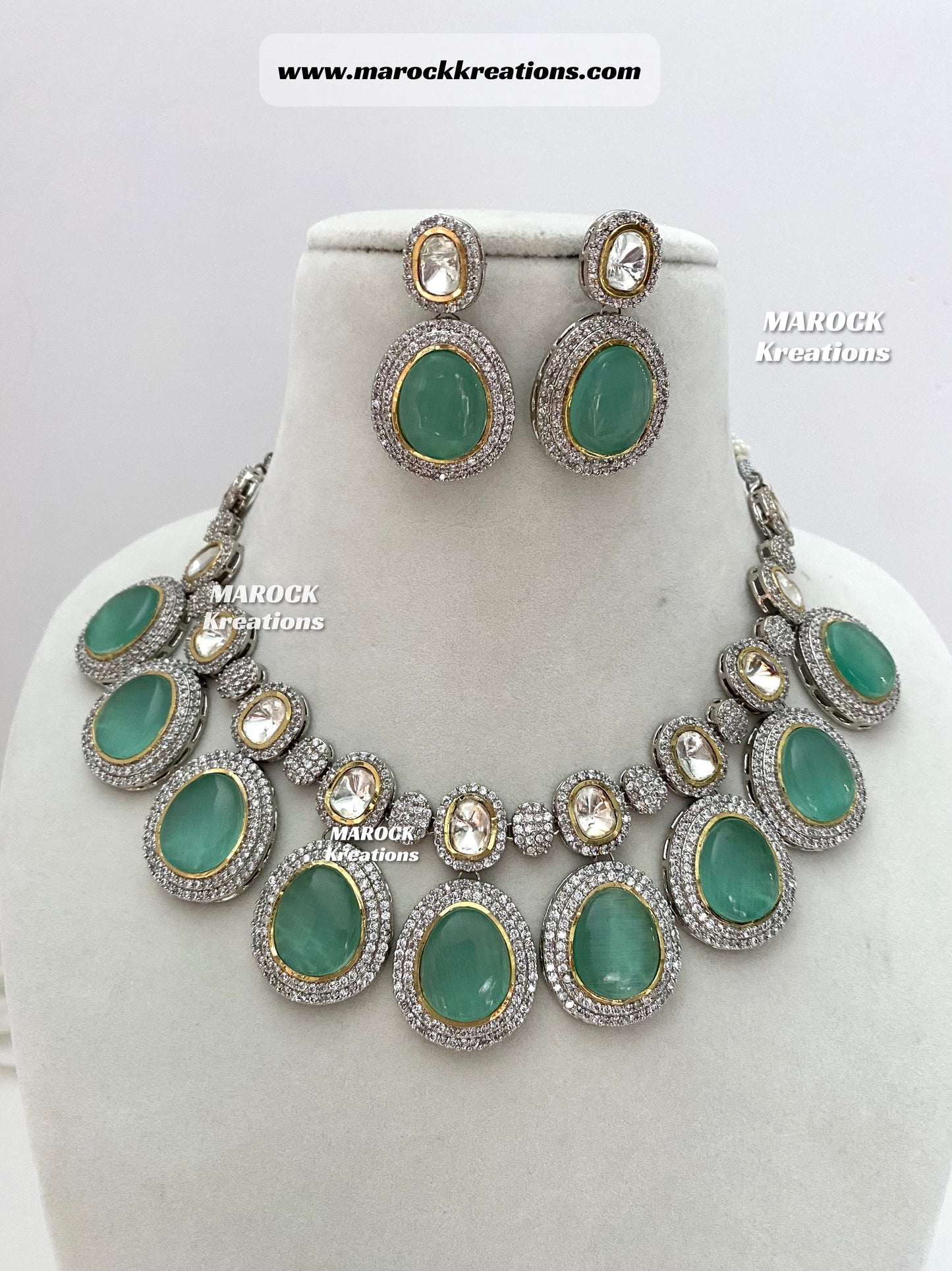 Premium Quality uncut Kundan exclusive Necklace set