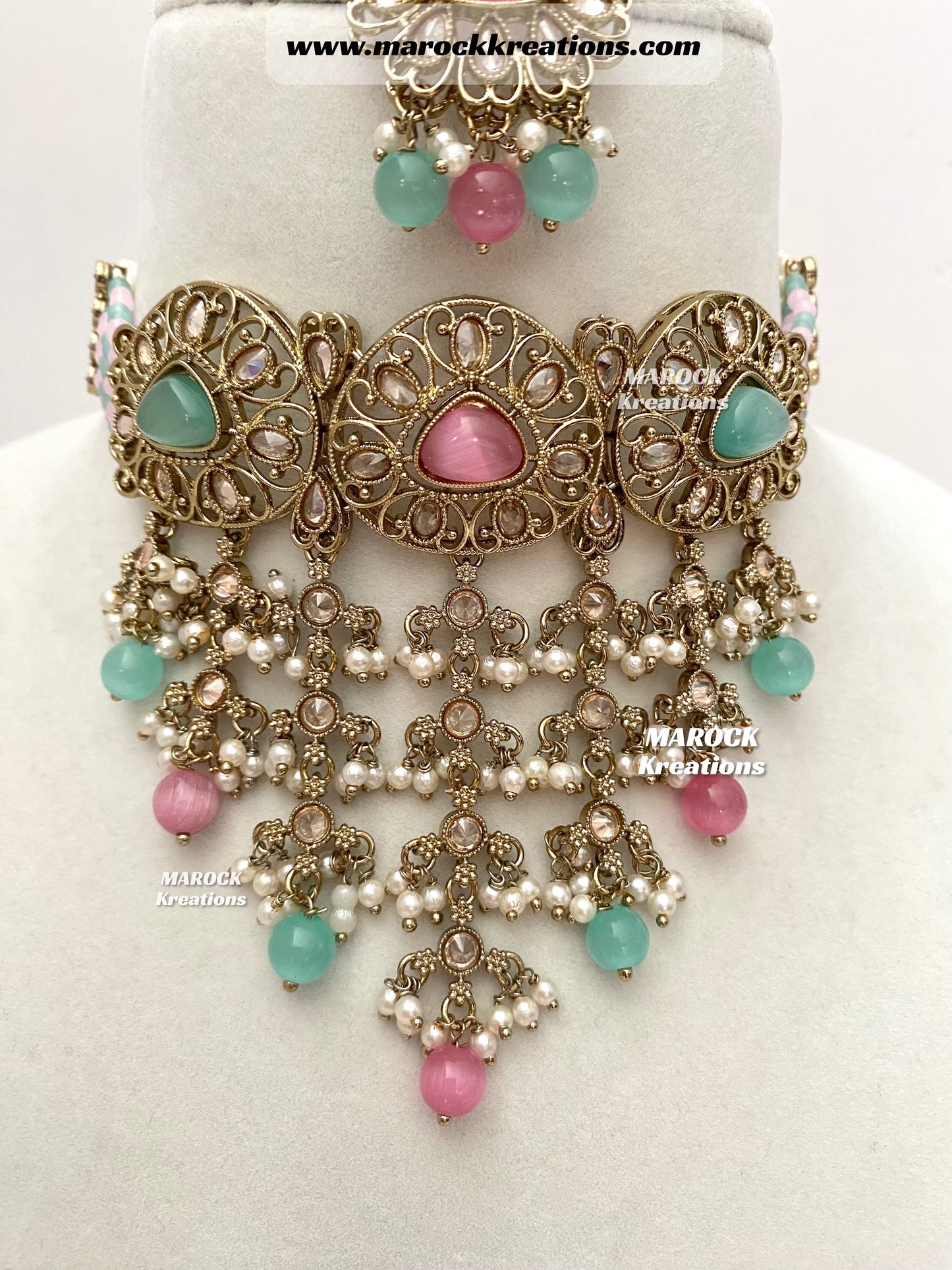 Amaira Antique Gold Polki choker set