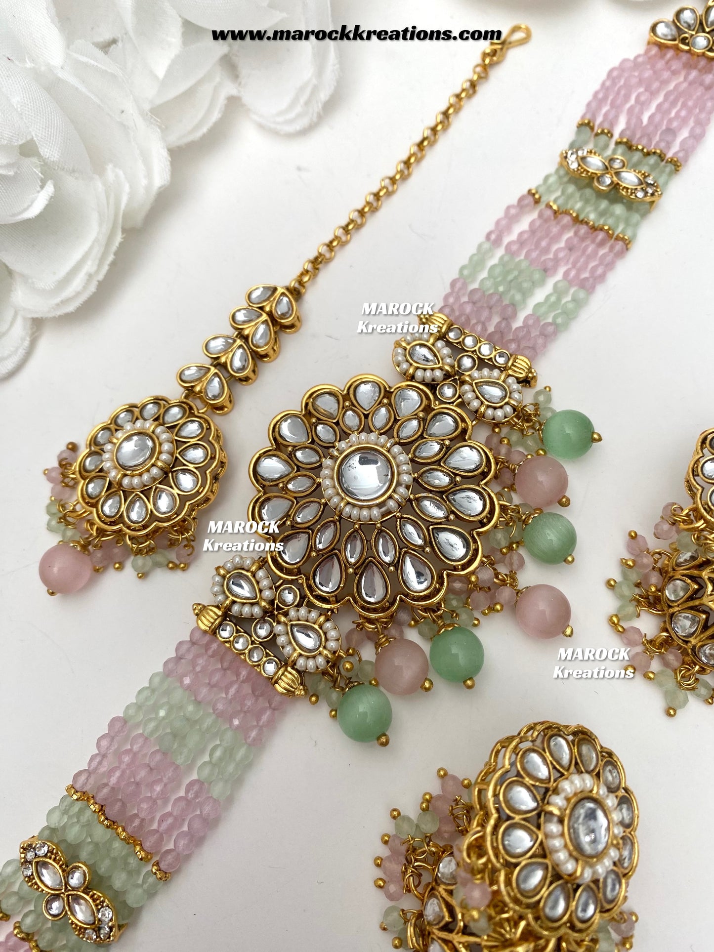Ginni Premium Quality Kundan choker set