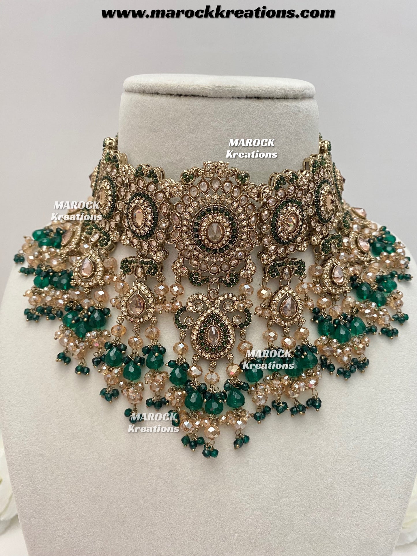 Nazmun Antique Gold Pakistani Polki choker/necklace set with Passa