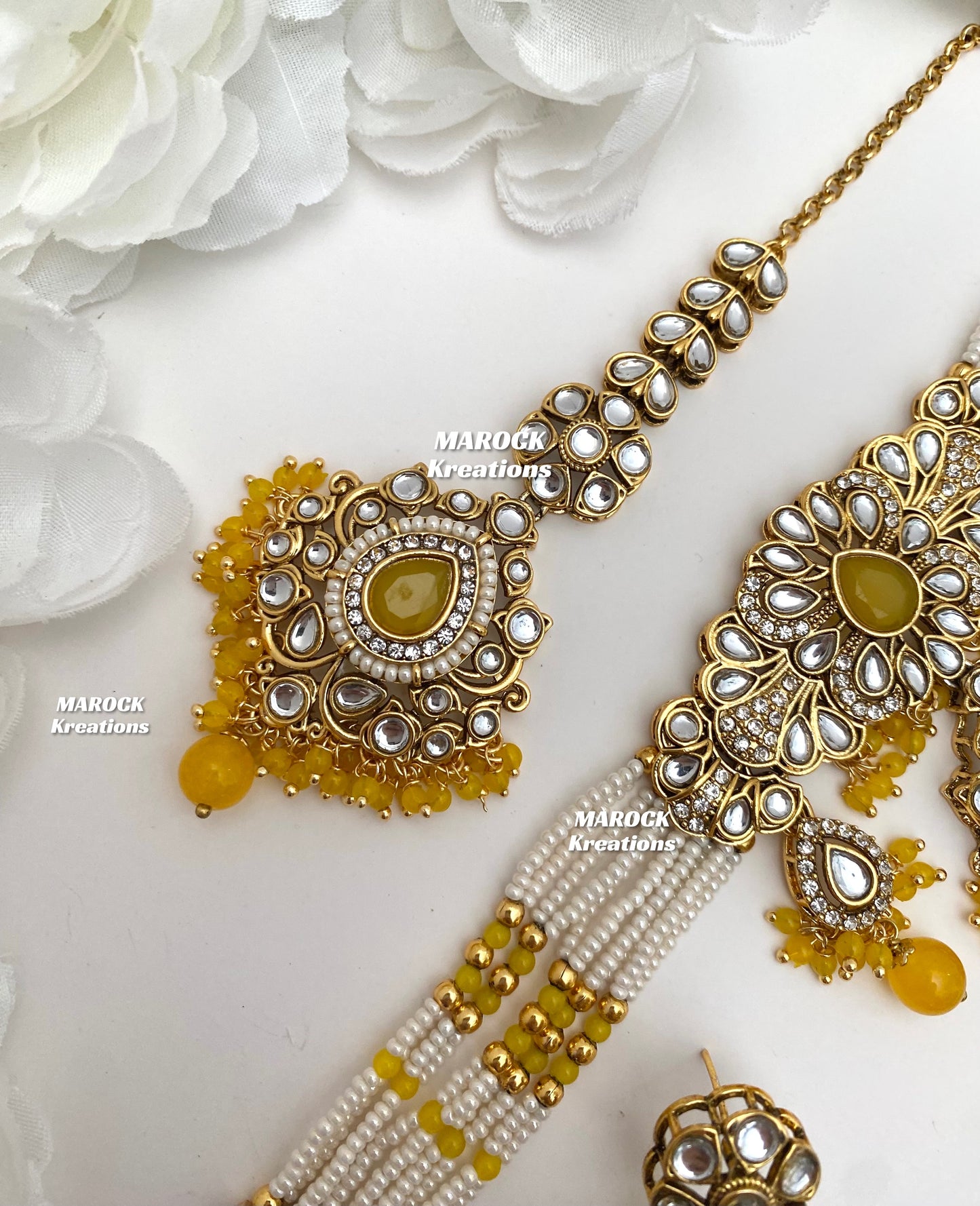 Mahima Premium Quality Kundan Choker set