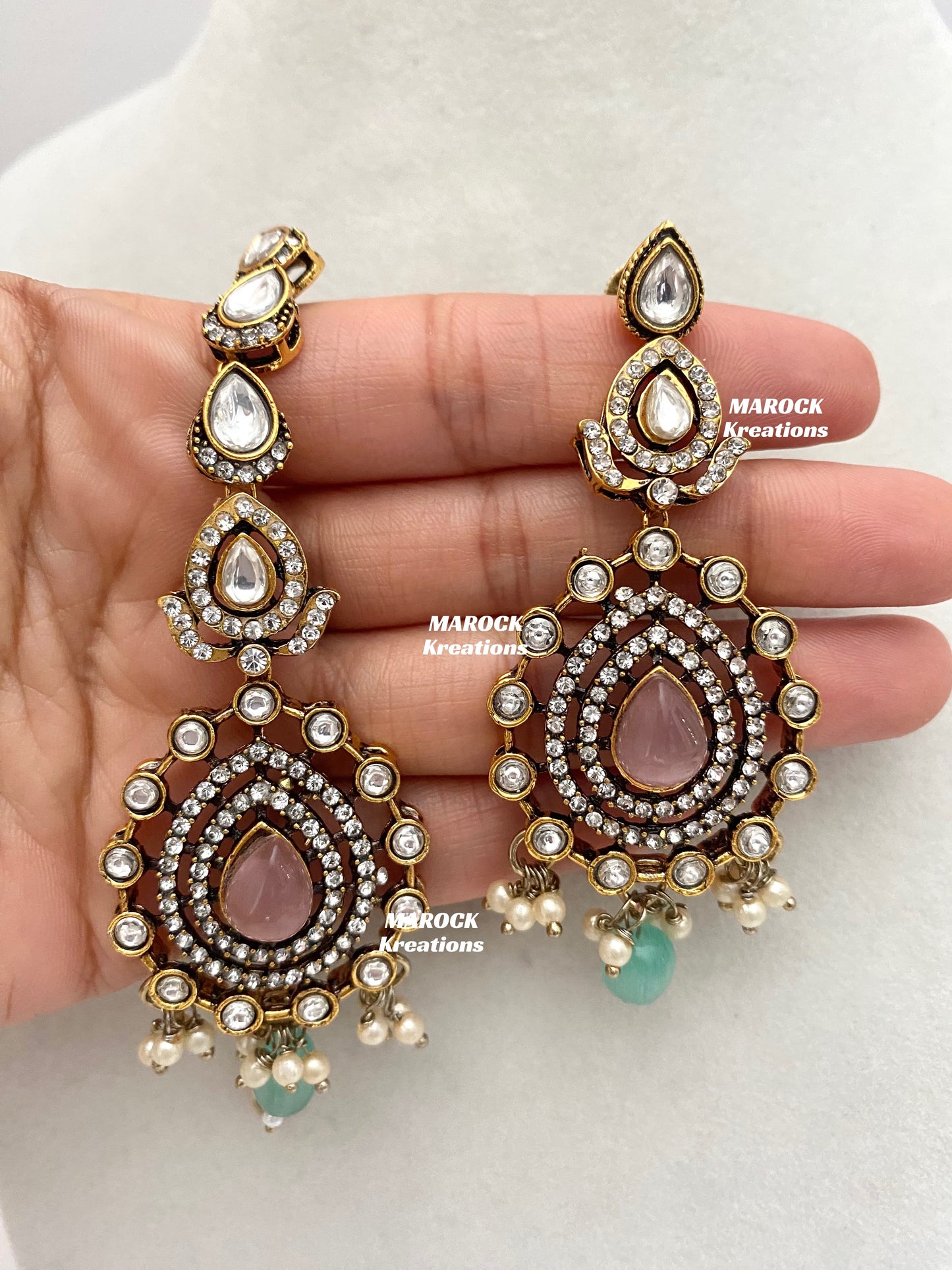 Hanali Victorian Kundan Statement Necklace set