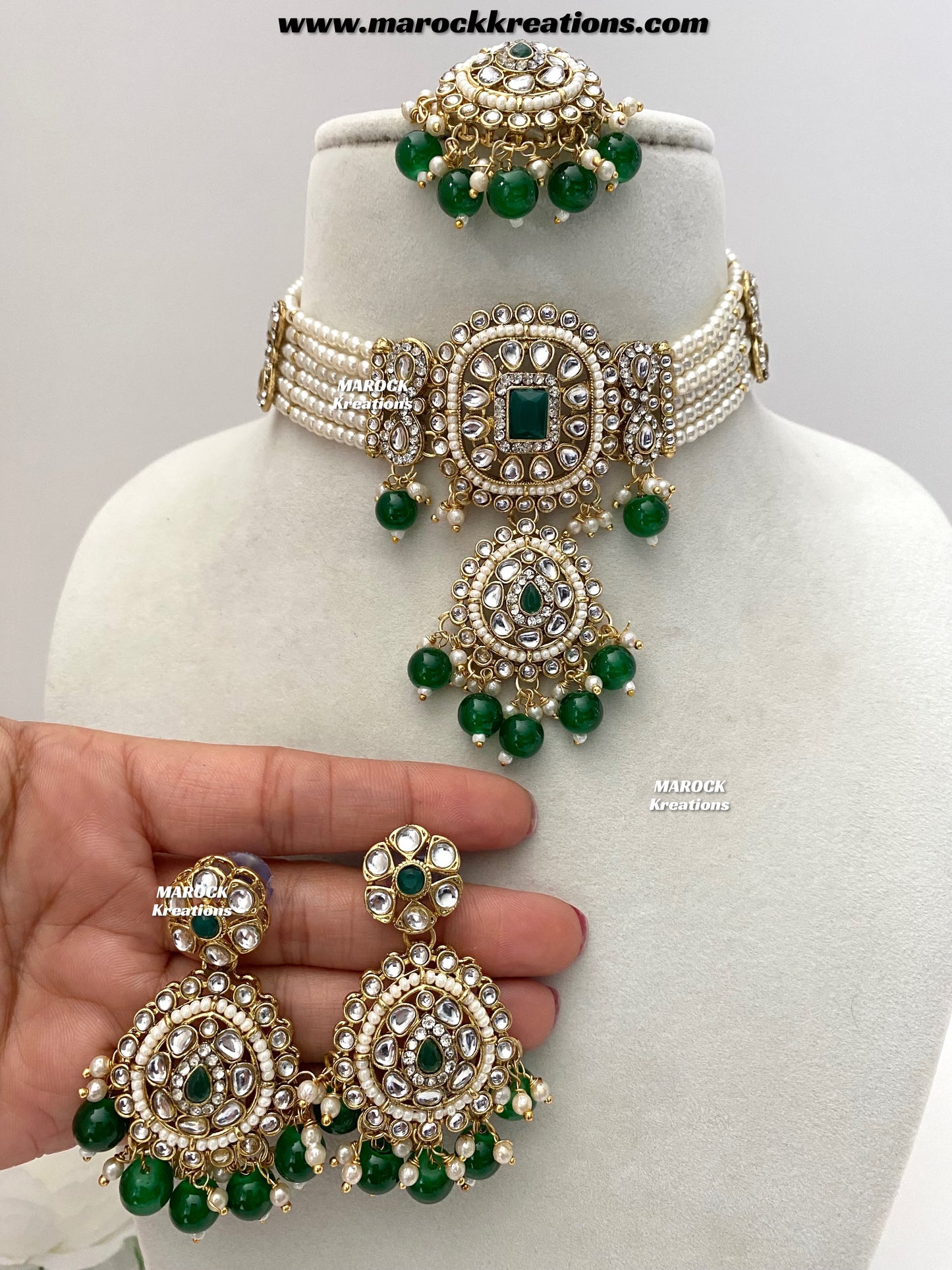 Moony Kundan Choker set