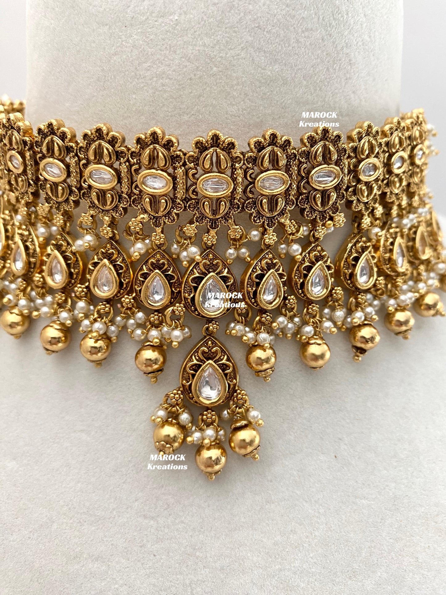 Samina Premium Quality Gold plated Kundan choker set