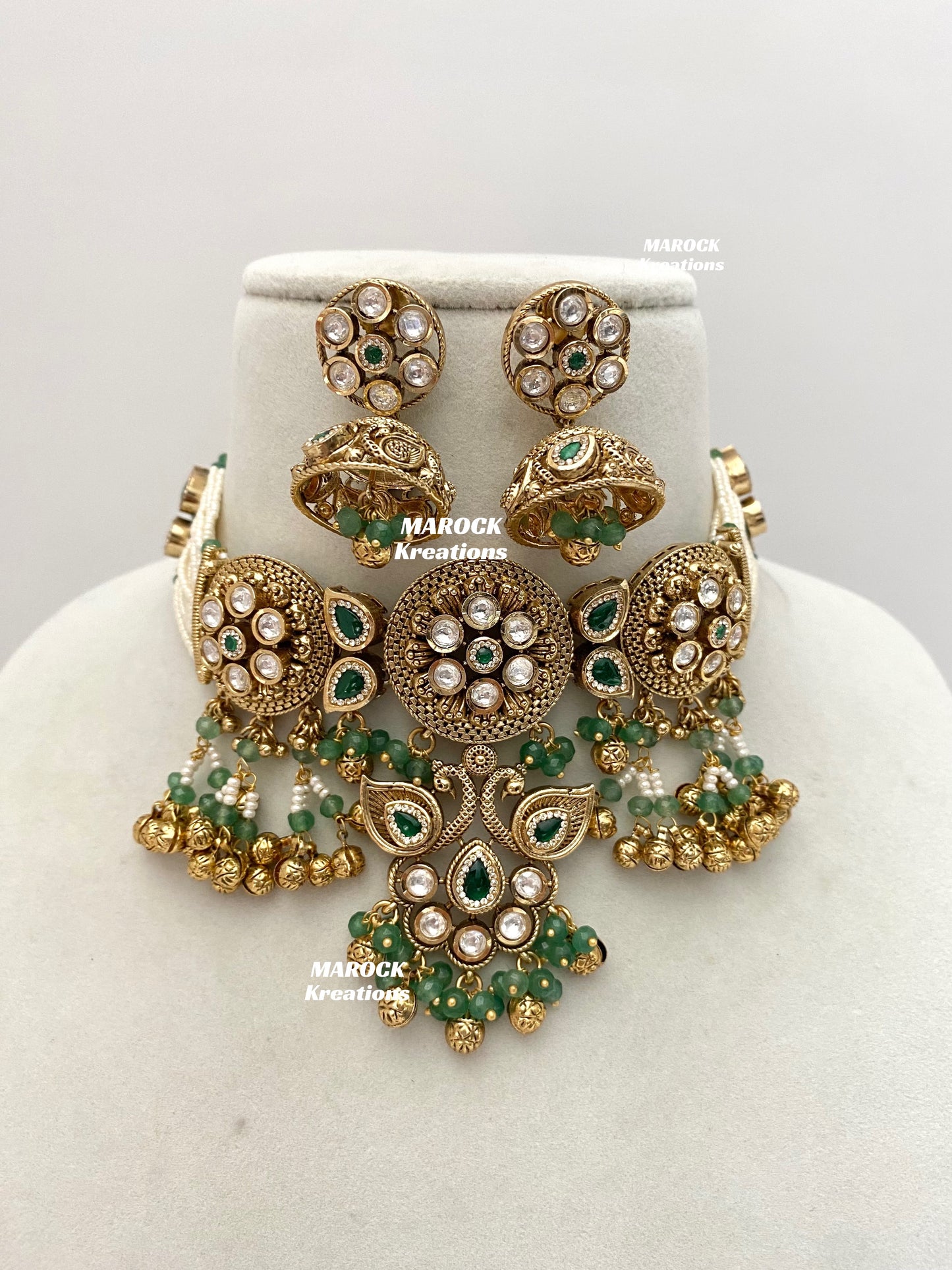 Kaveri Premium Quality Gold Plated Rajwadi Kundan choker set