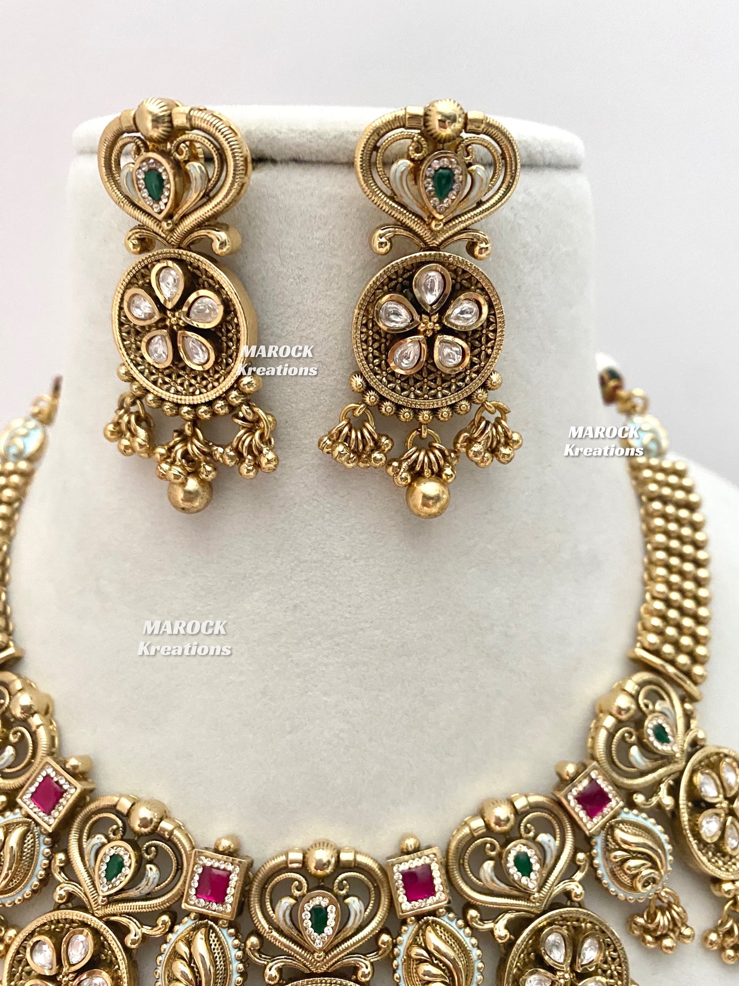 Rafia Premium Quality Gold plated Kundan exclusive Necklace set
