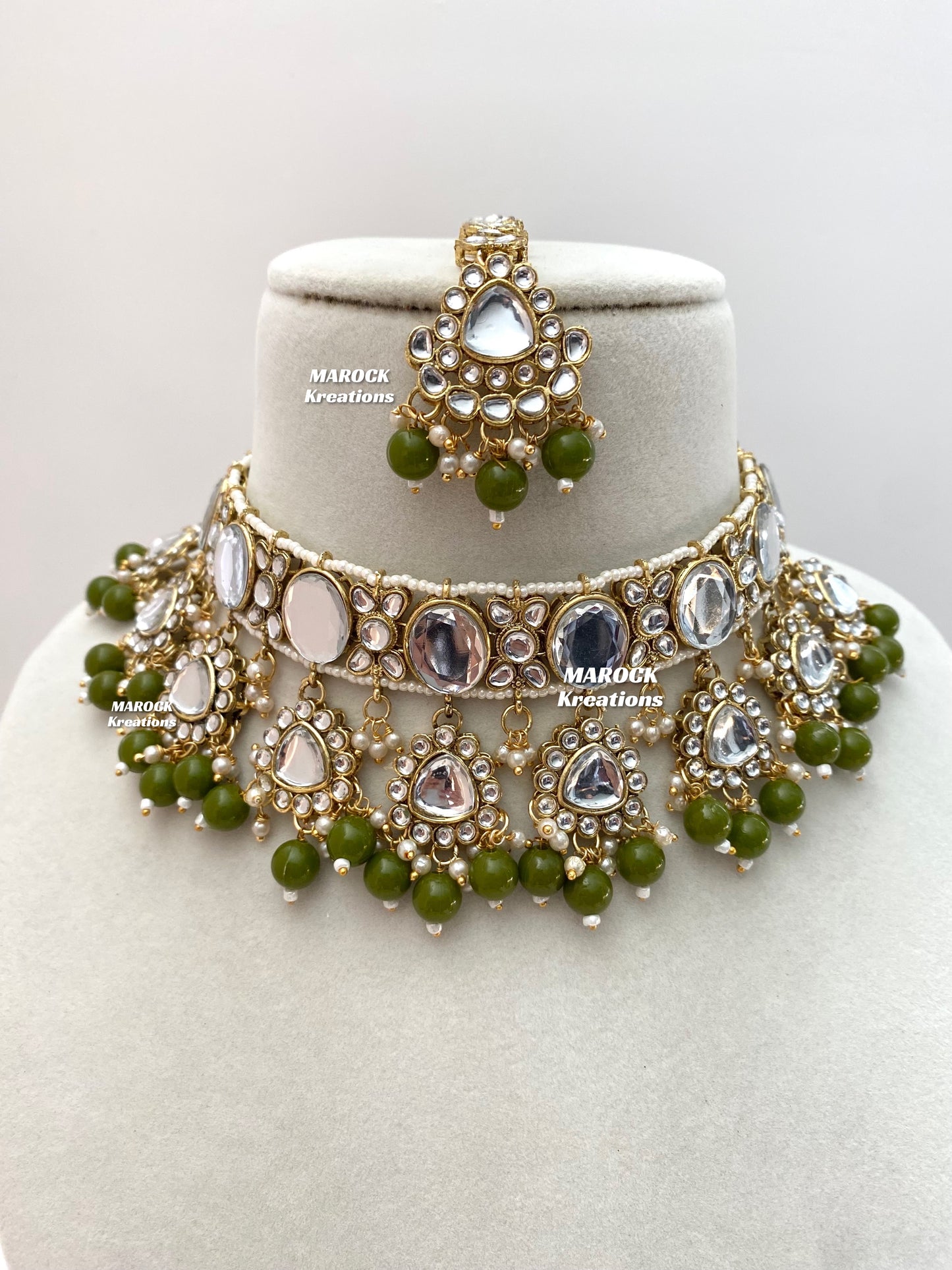 Trisha Kundan Choker Set