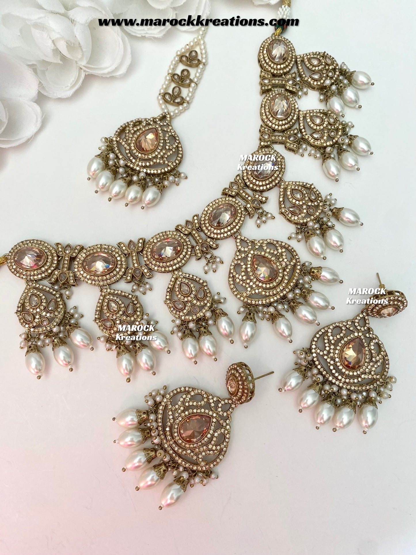Yumna Polki statement Choker/Necklace set