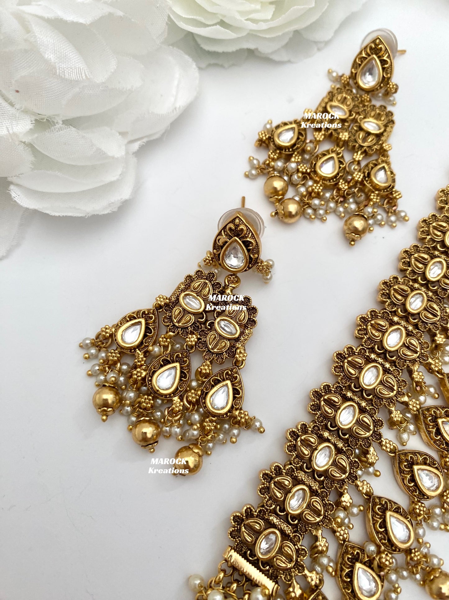Samina Premium Quality Gold plated Kundan choker set