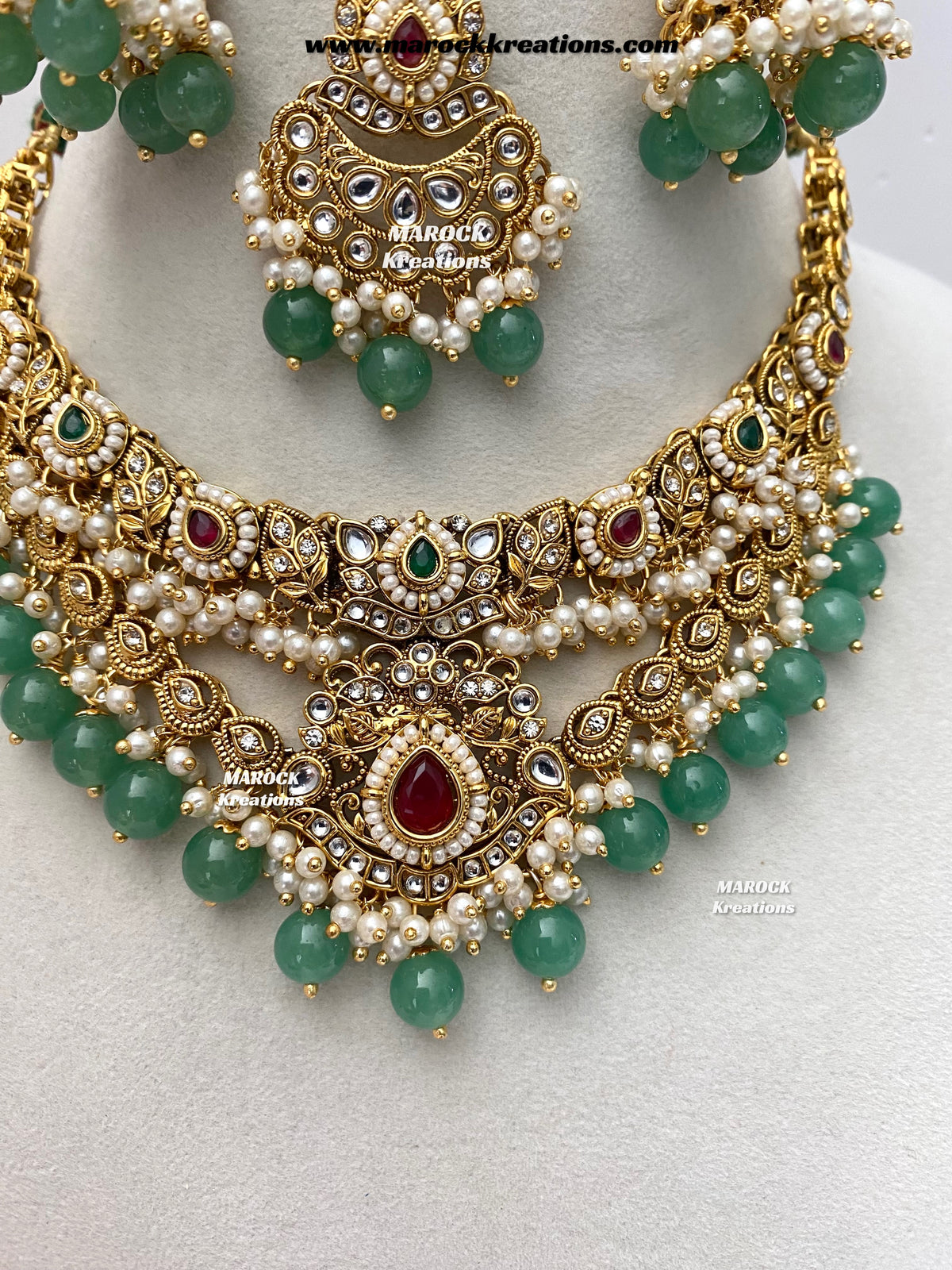 Danisha Premium Quality Kundan Statement necklace set